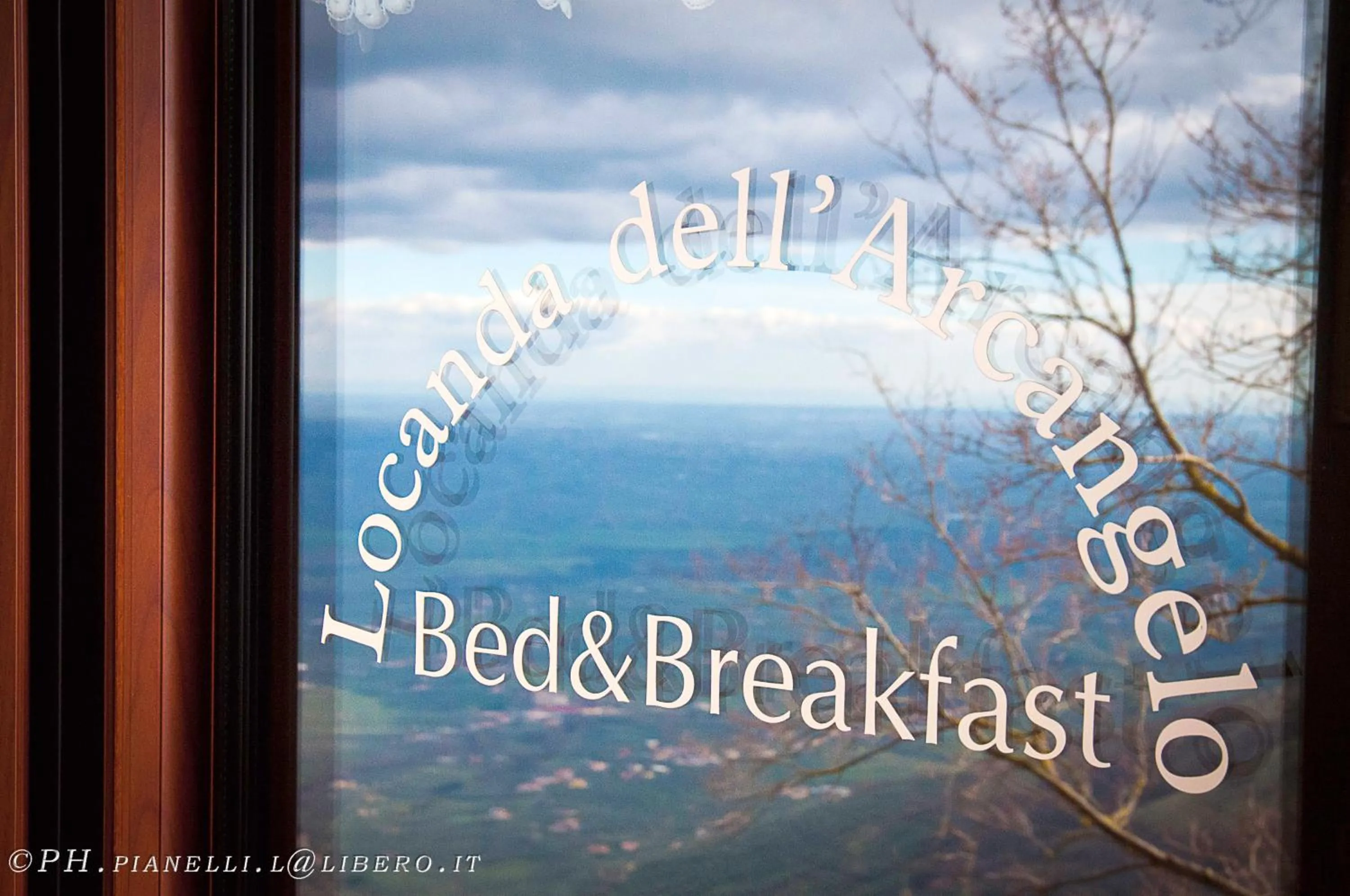 Decorative detail in Locanda dell'Arcangelo