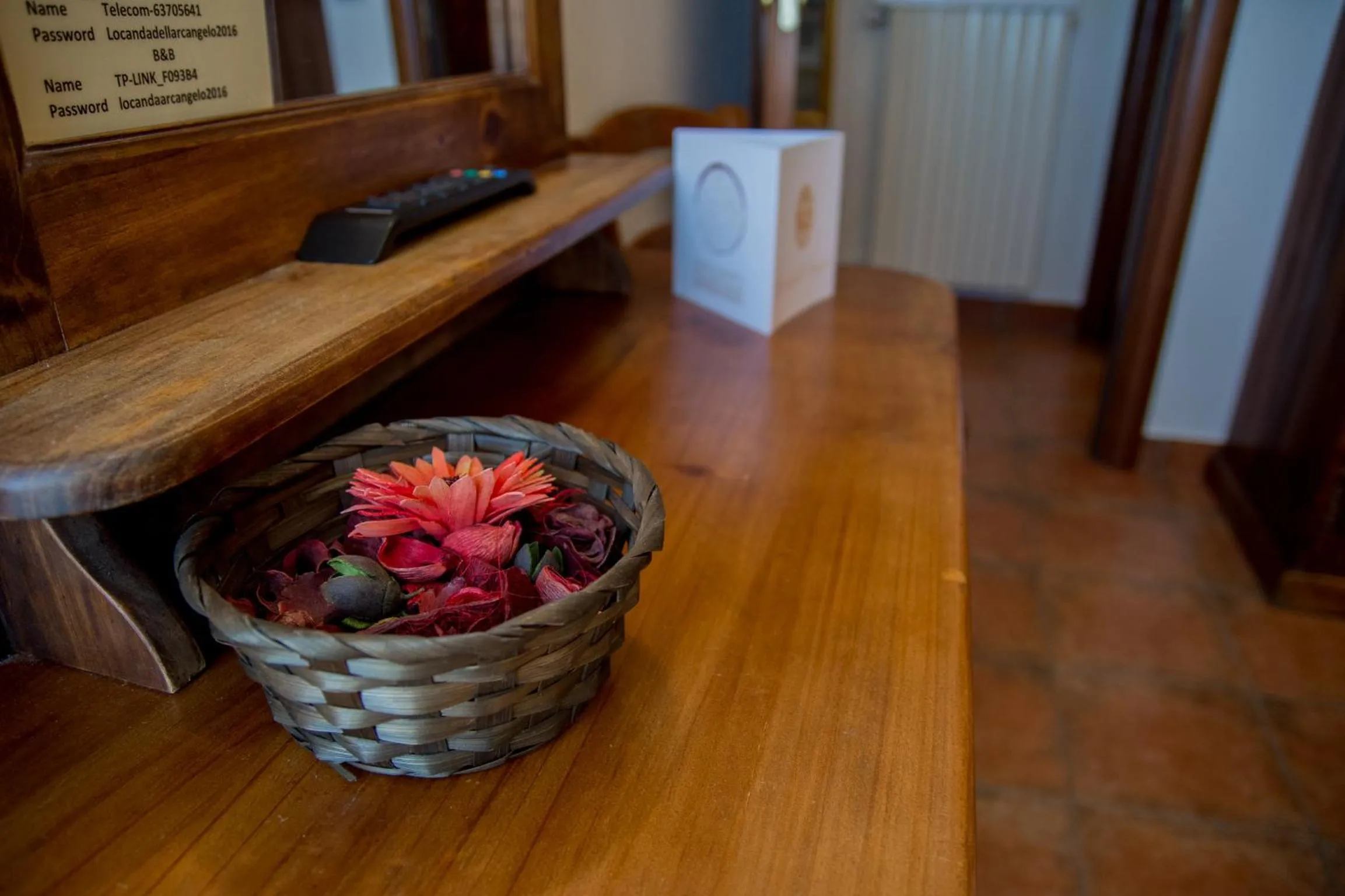 Decorative detail in Locanda dell'Arcangelo