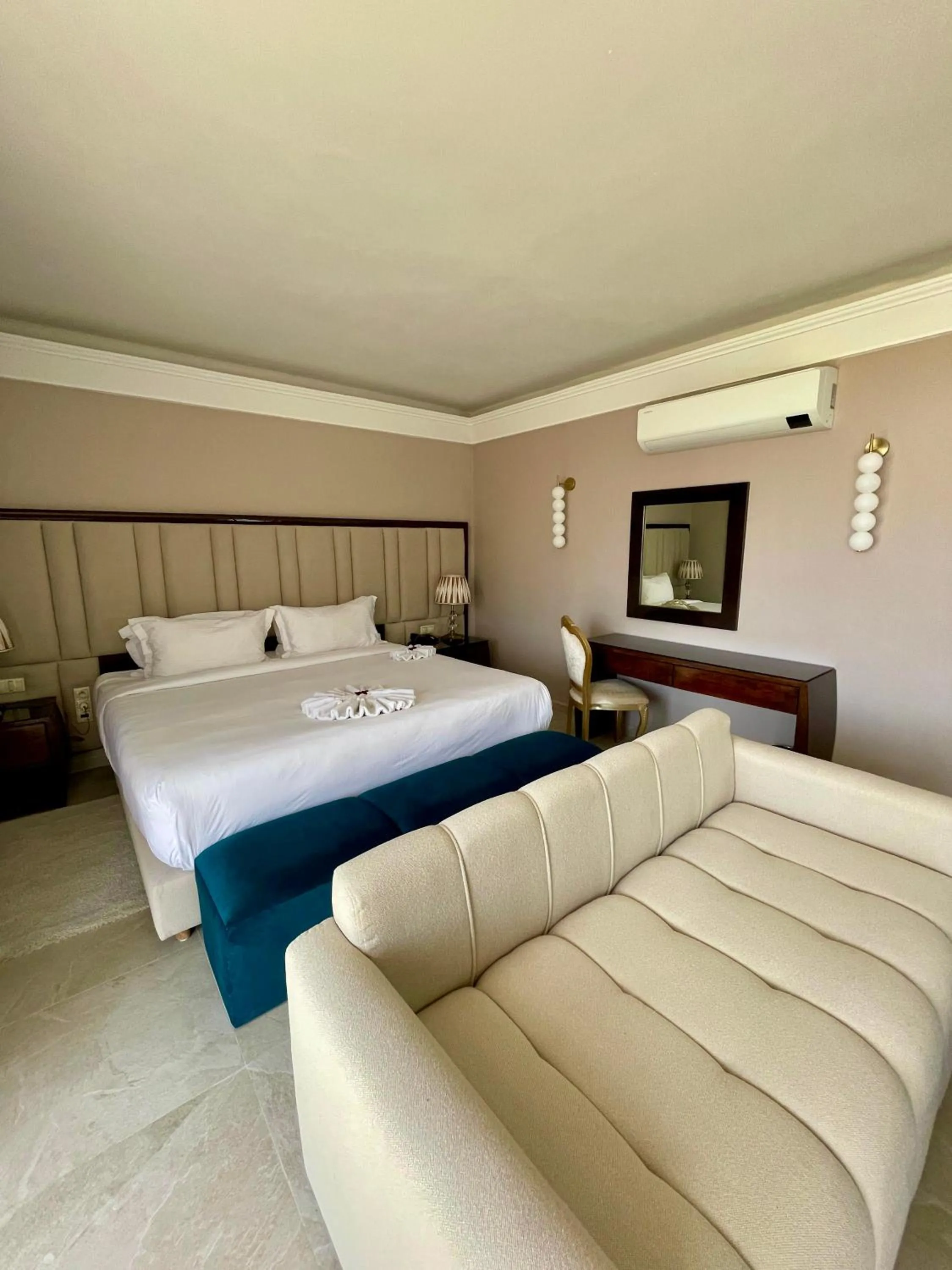 Photo of the whole room in Hotel Prestige Agadir