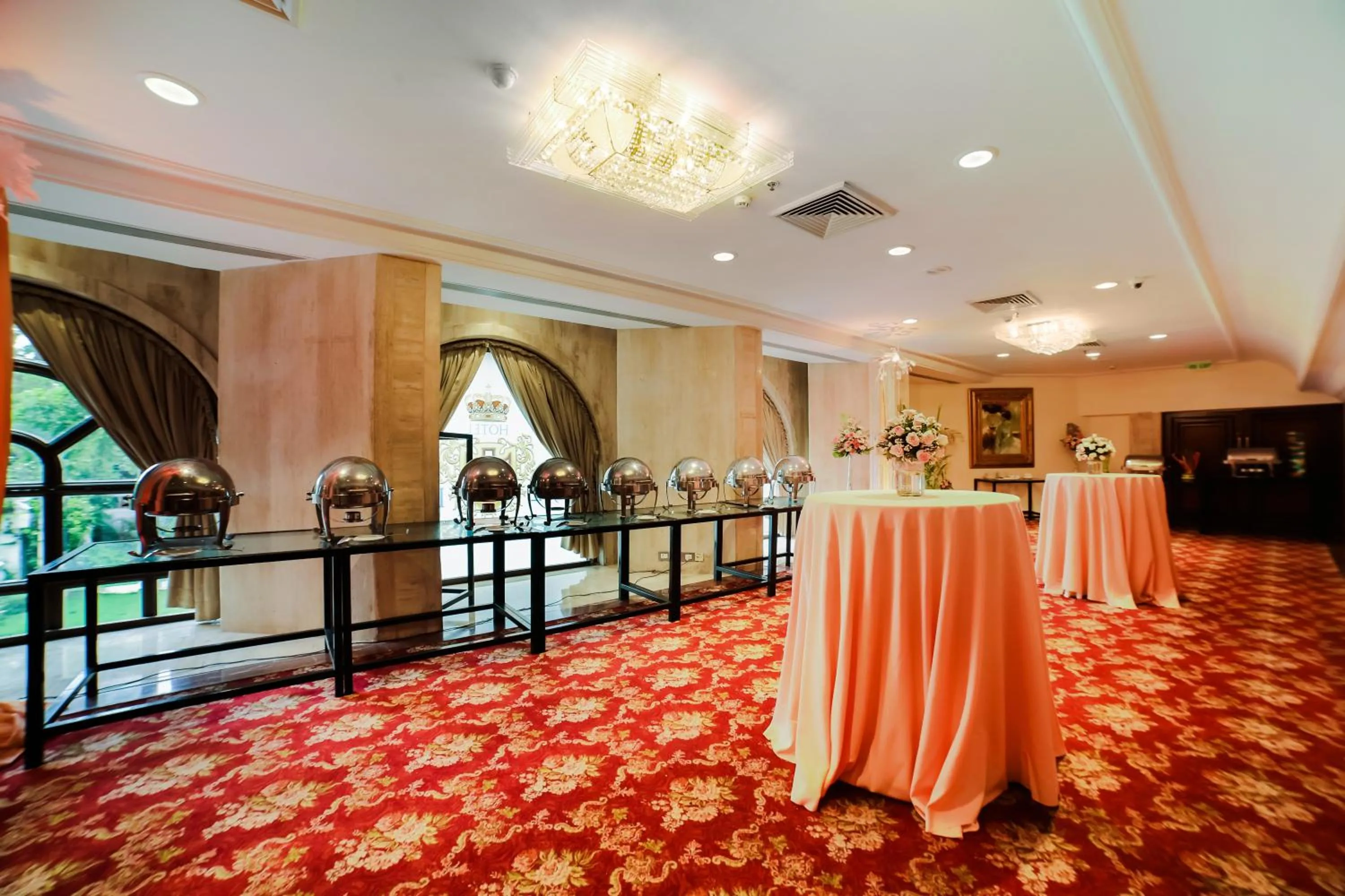 Banquet/Function facilities in Hotel The Royal Plaza