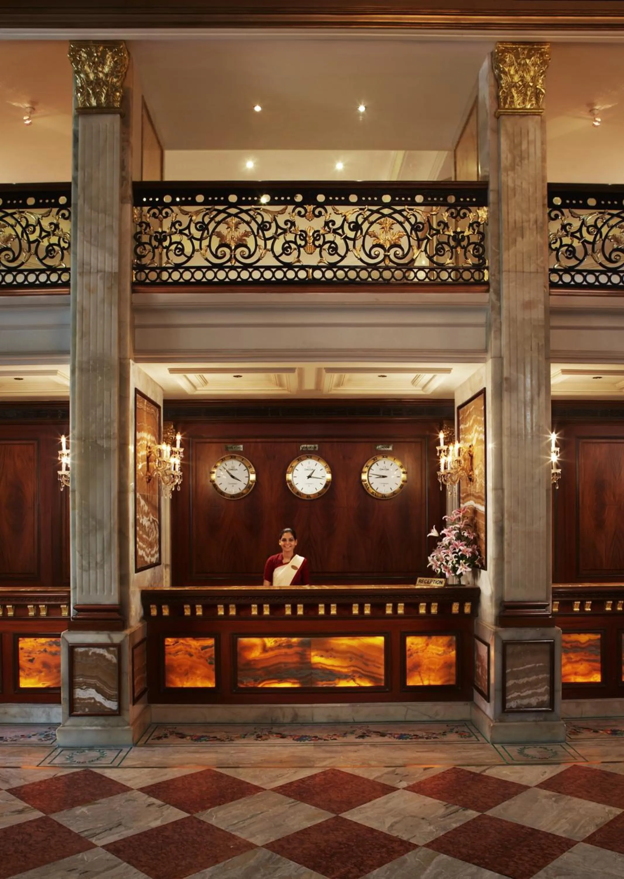 Lobby or reception in Hotel The Royal Plaza