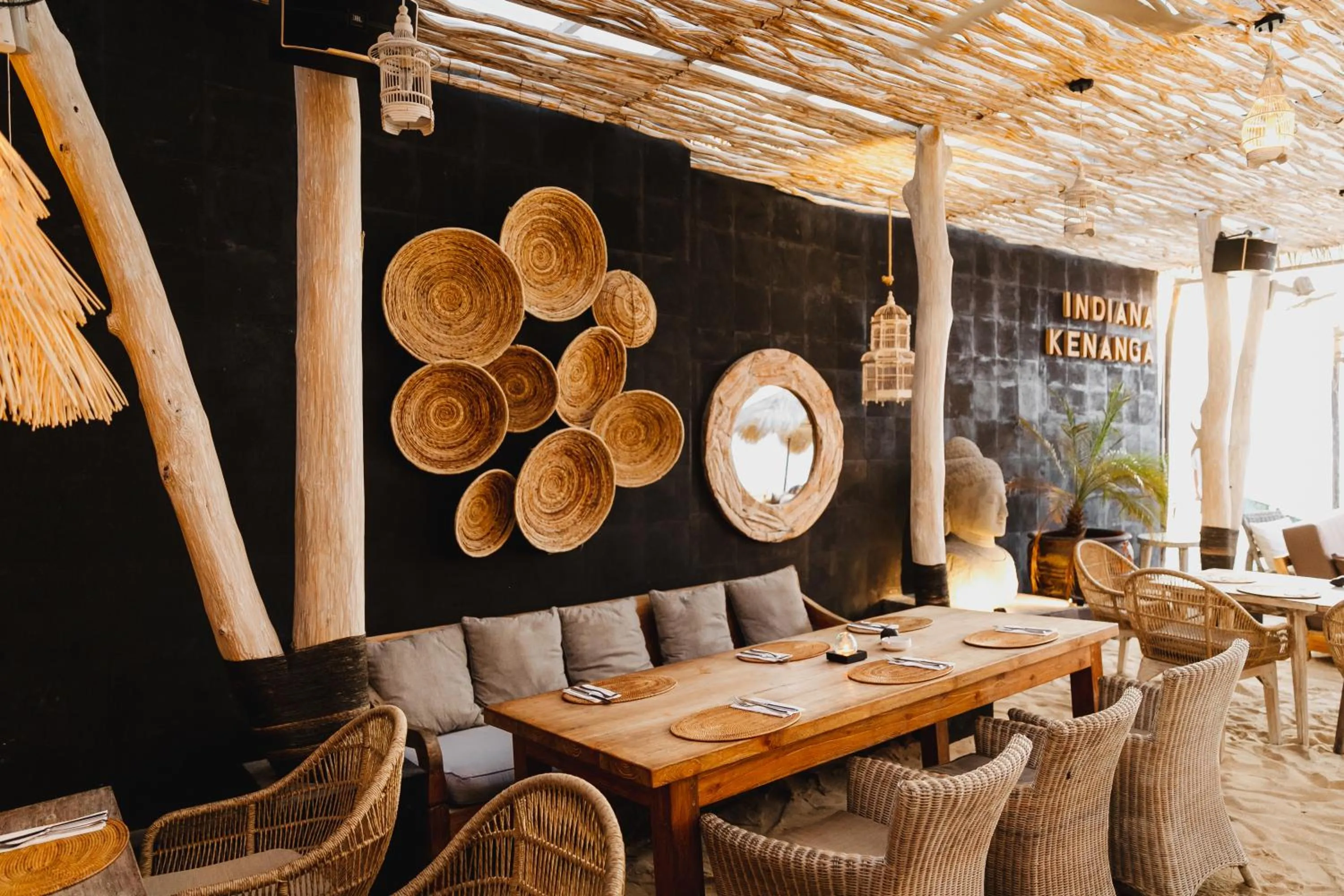 Restaurant/places to eat in Indiana Kenanga Boutique Hotel & Spa