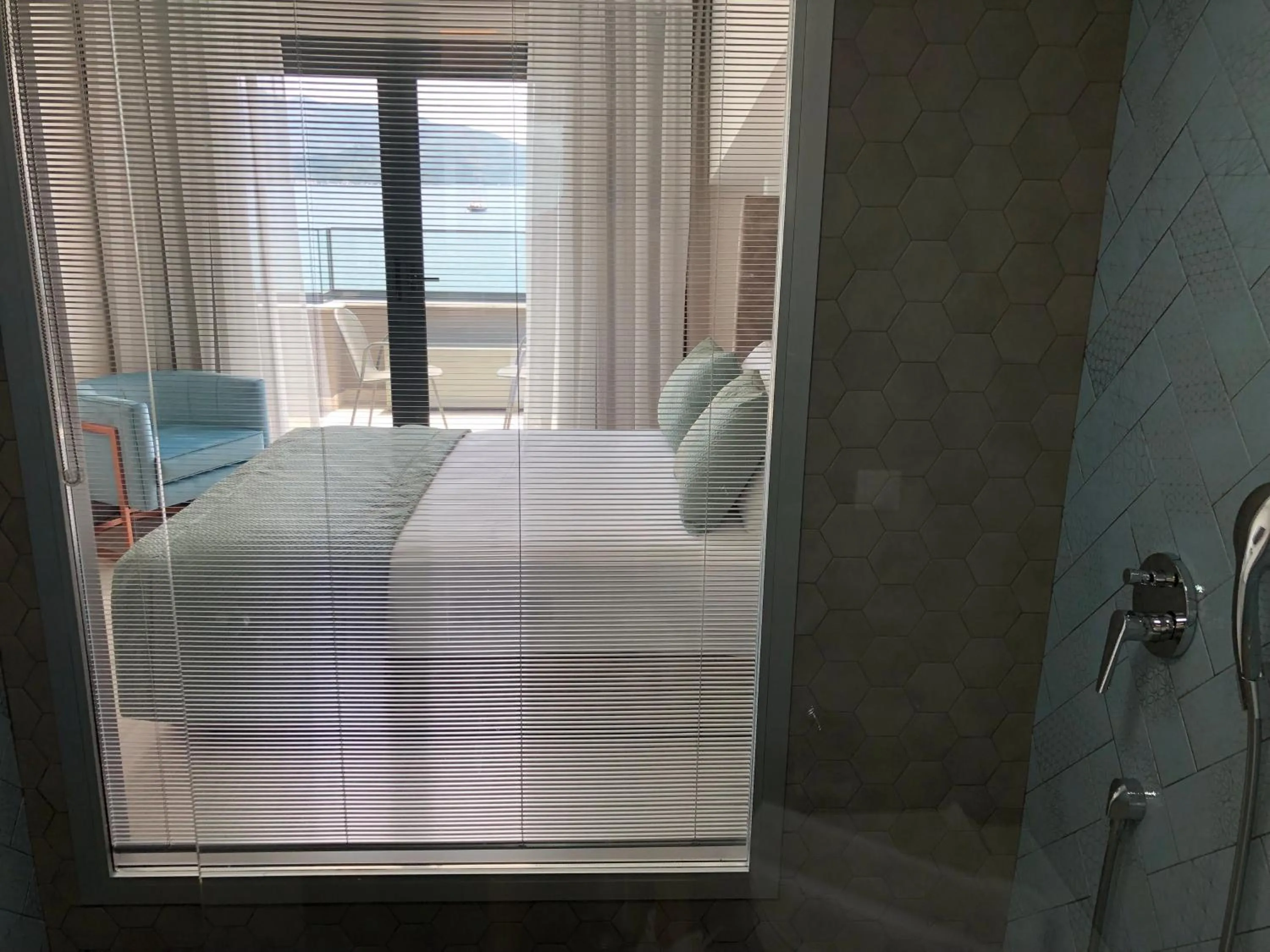 Bathroom in Yunus Hotel