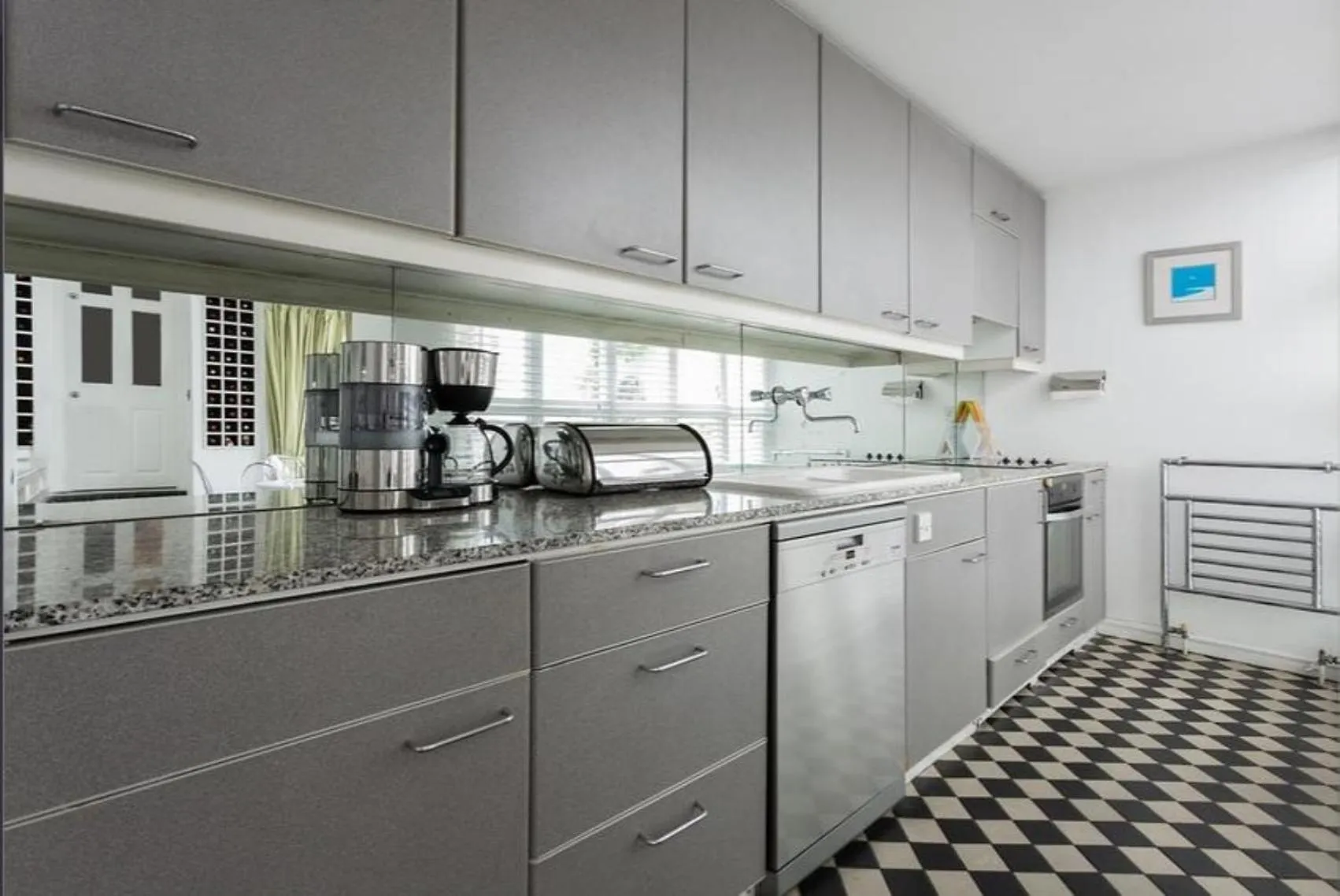 Kitchen or kitchenette in Central London Luxury 3BR Flat Elegant Duplex Gem