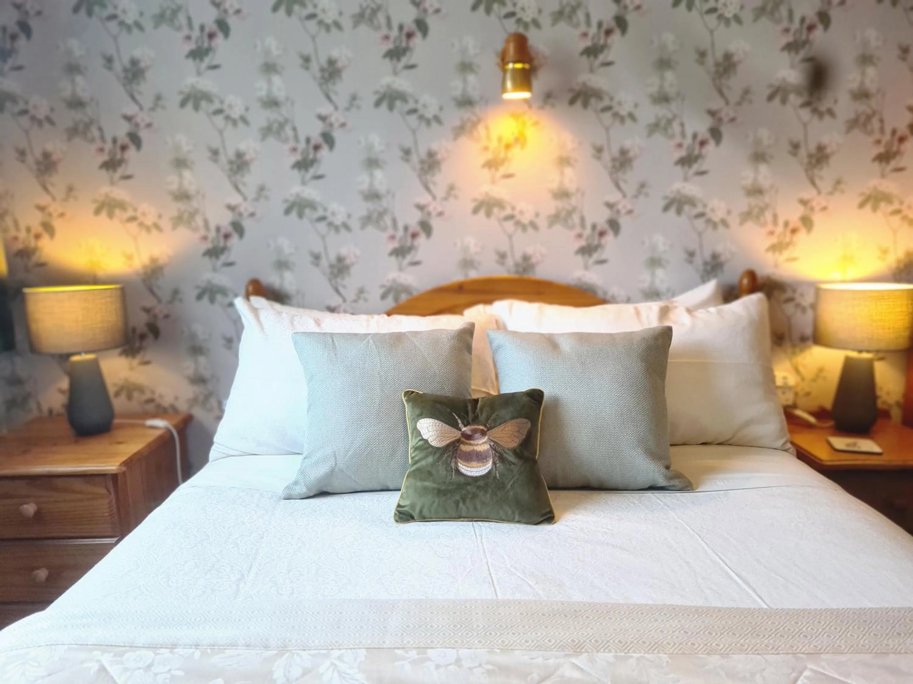 Bed in Grey Gables Farmhouse B&B