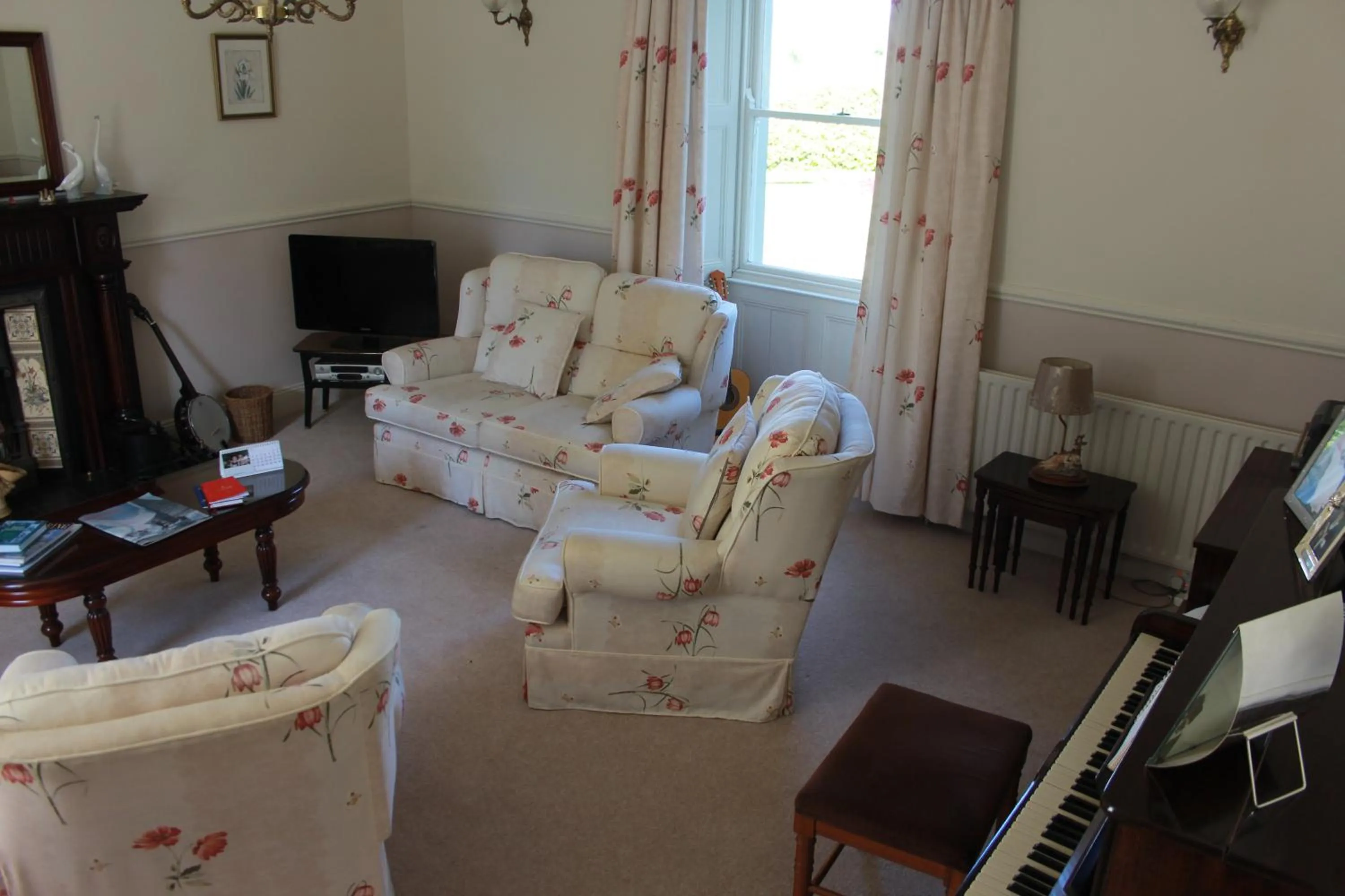 Grey Gables Farmhouse B&B