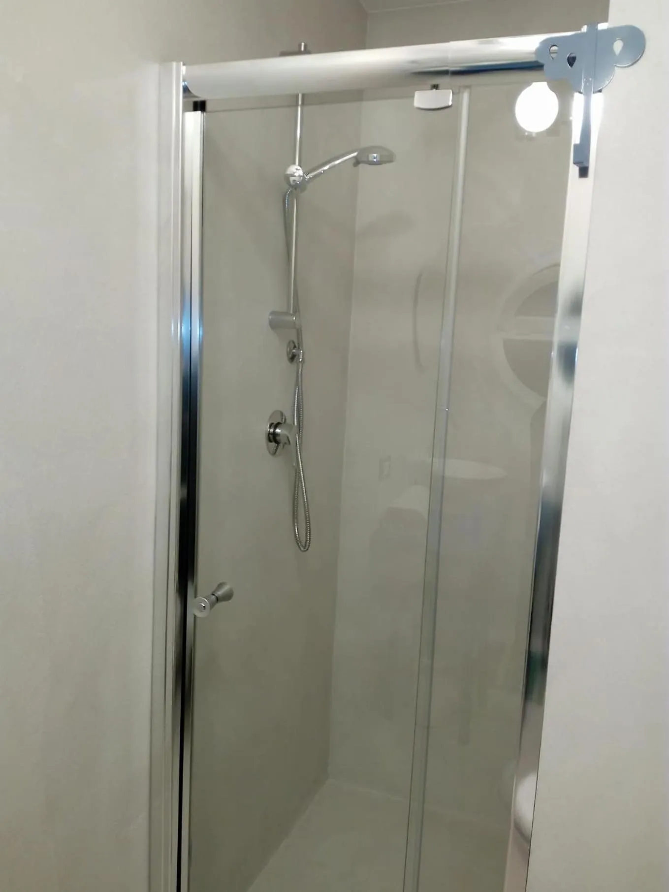 Shower in Ananke B&B