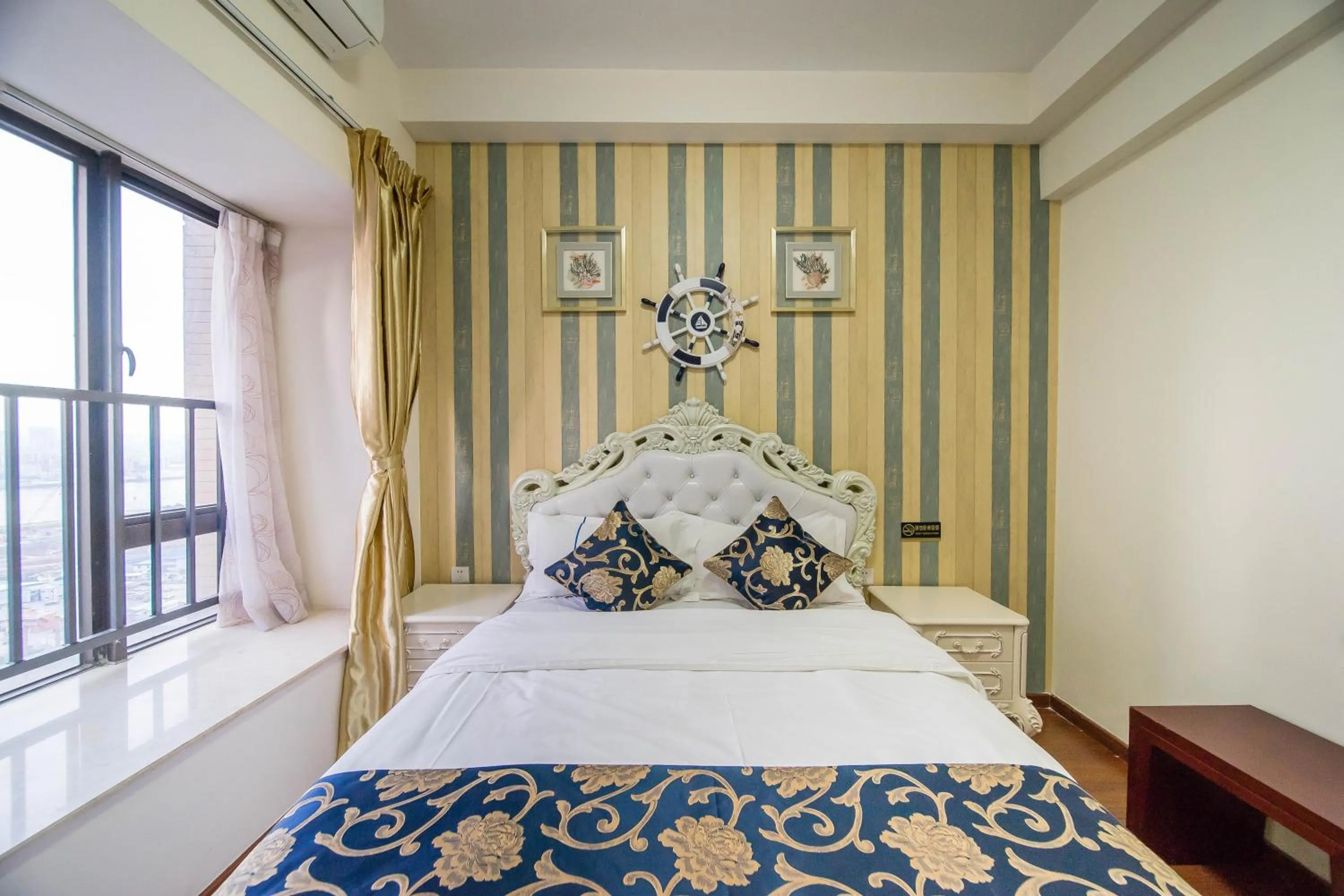 Bed in Xing Yu Legend Service Apartment Canton Fair Branch