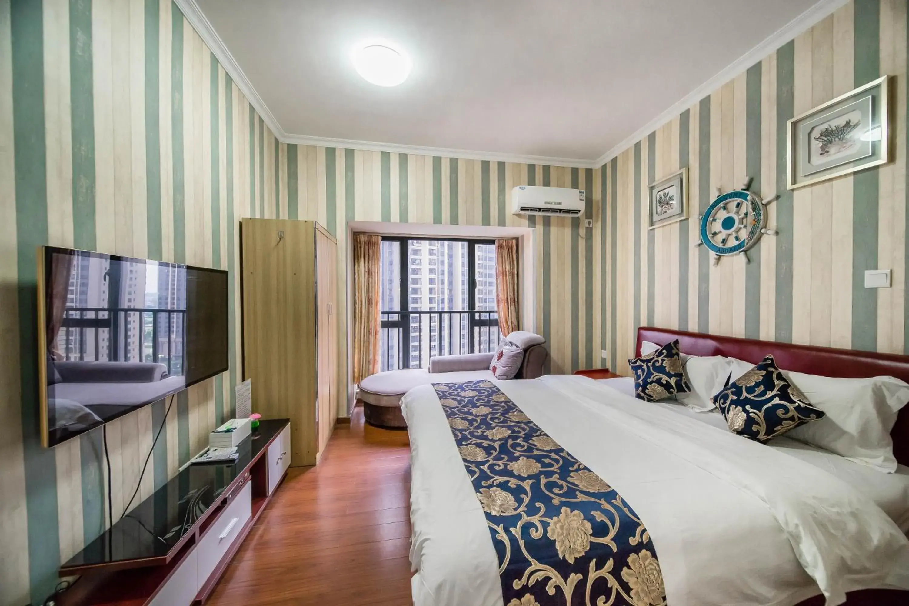 Superior Double Room in Xing Yu Legend Service Apartment Canton Fair Branch Superior Double Room in Xing Yu Legend Service Apartment Canton Fair Branch