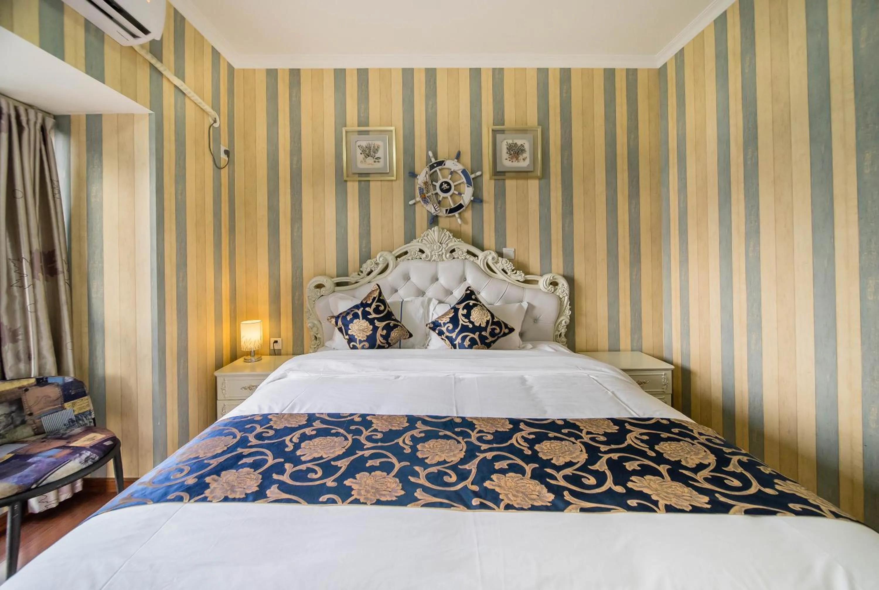 Bed in Xing Yu Legend Service Apartment Canton Fair Branch