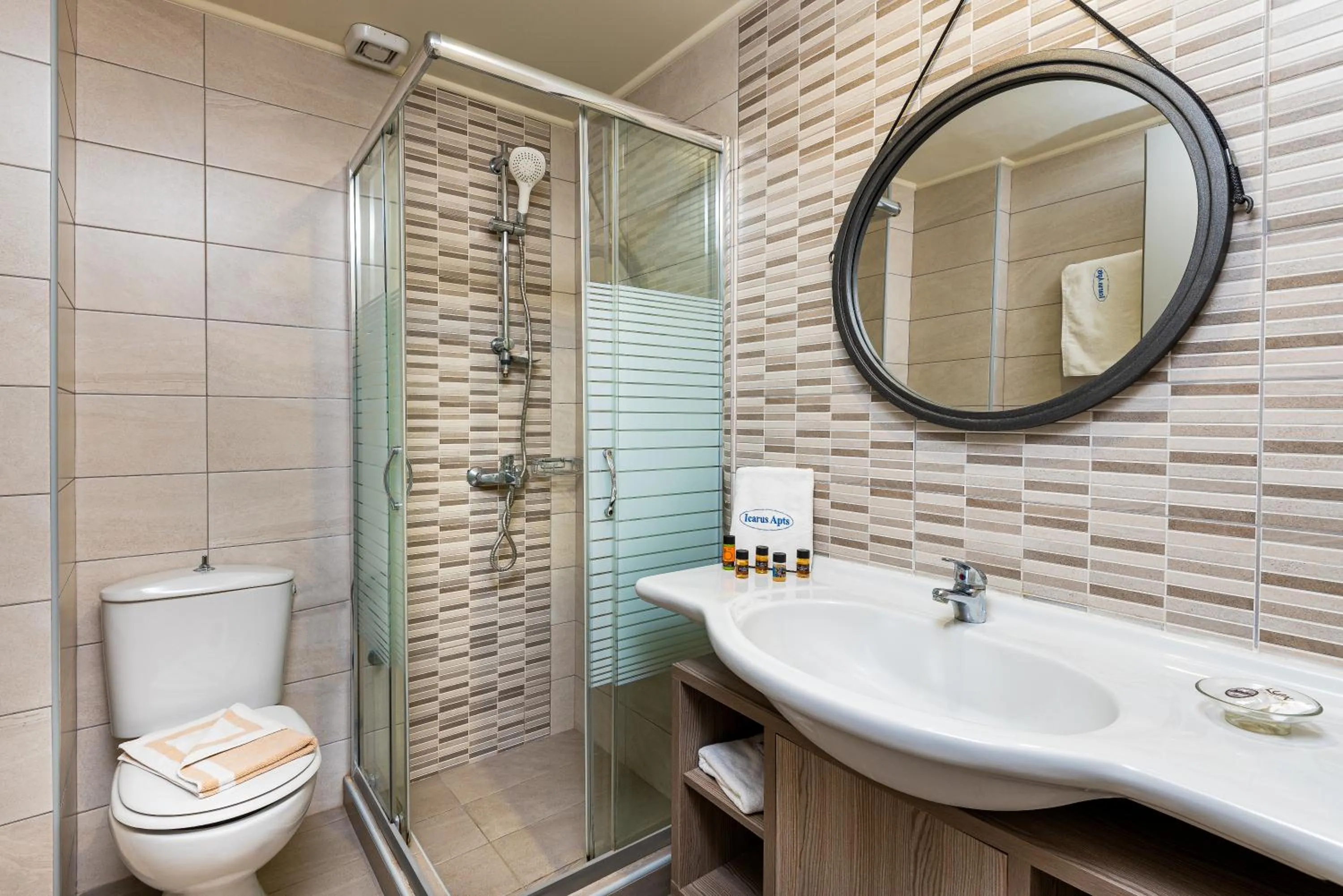 Bathroom in Icarus Apartments