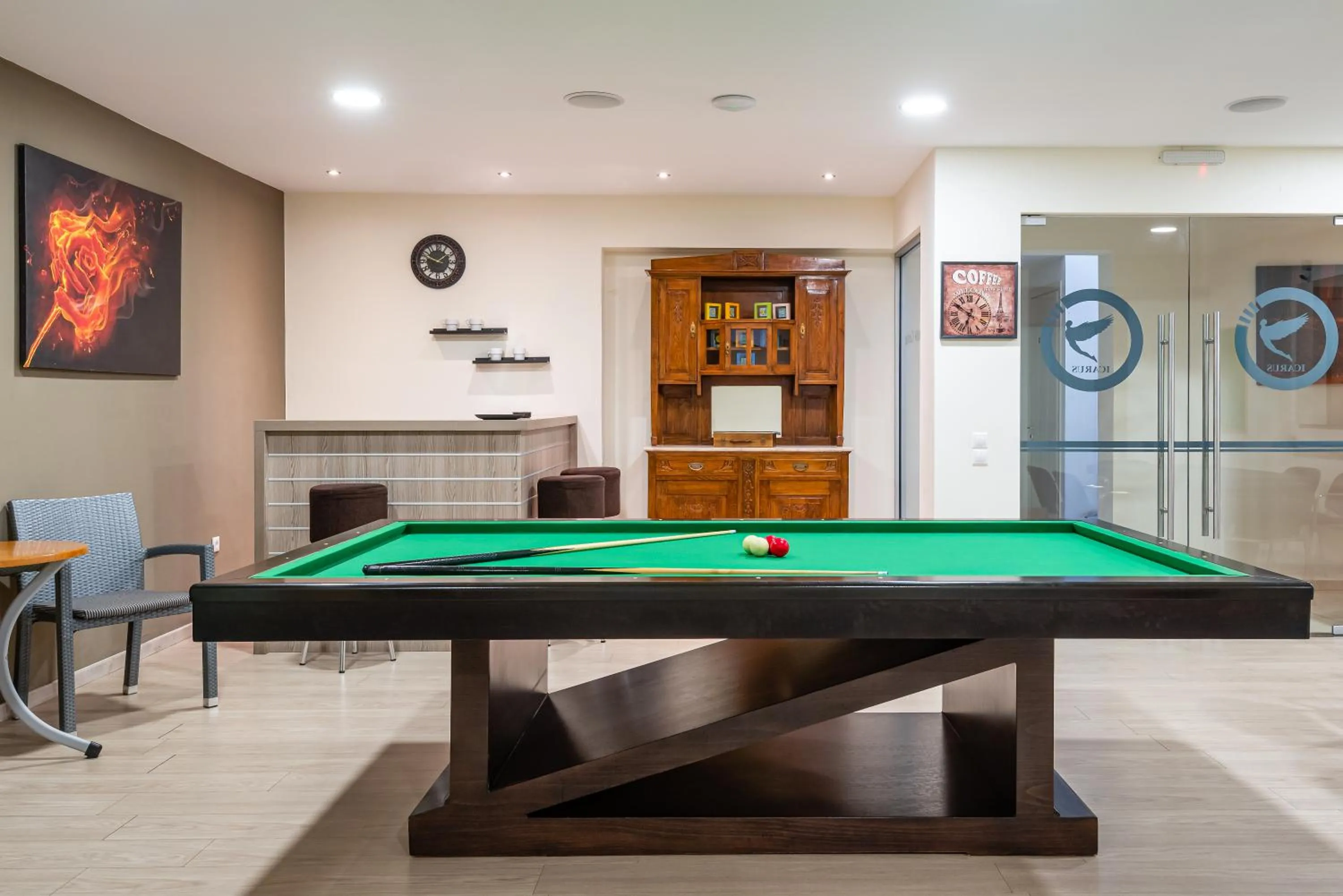 Area and facilities in Icarus Apartments