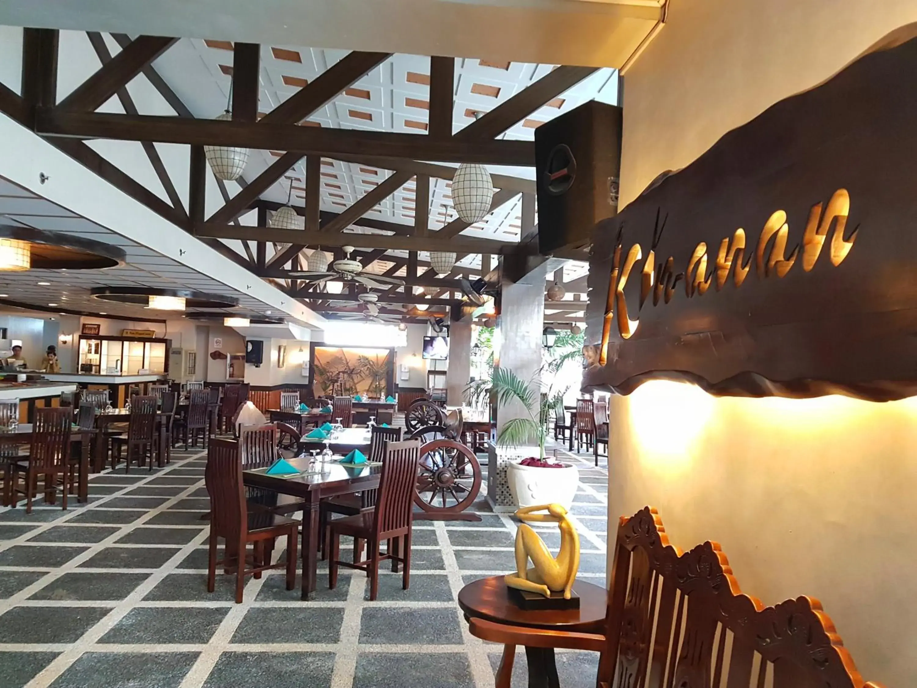 Restaurant/places to eat in Cebu Parklane International Hotel Restaurant/places to eat in Cebu Parklane International Hotel