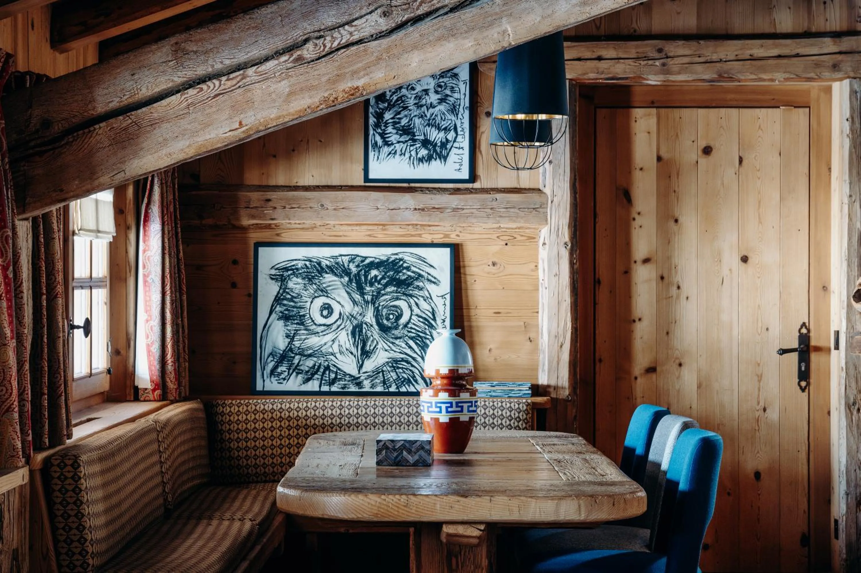 Dining area in Les Chalets du Mont d'Arbois & Spa, Megève