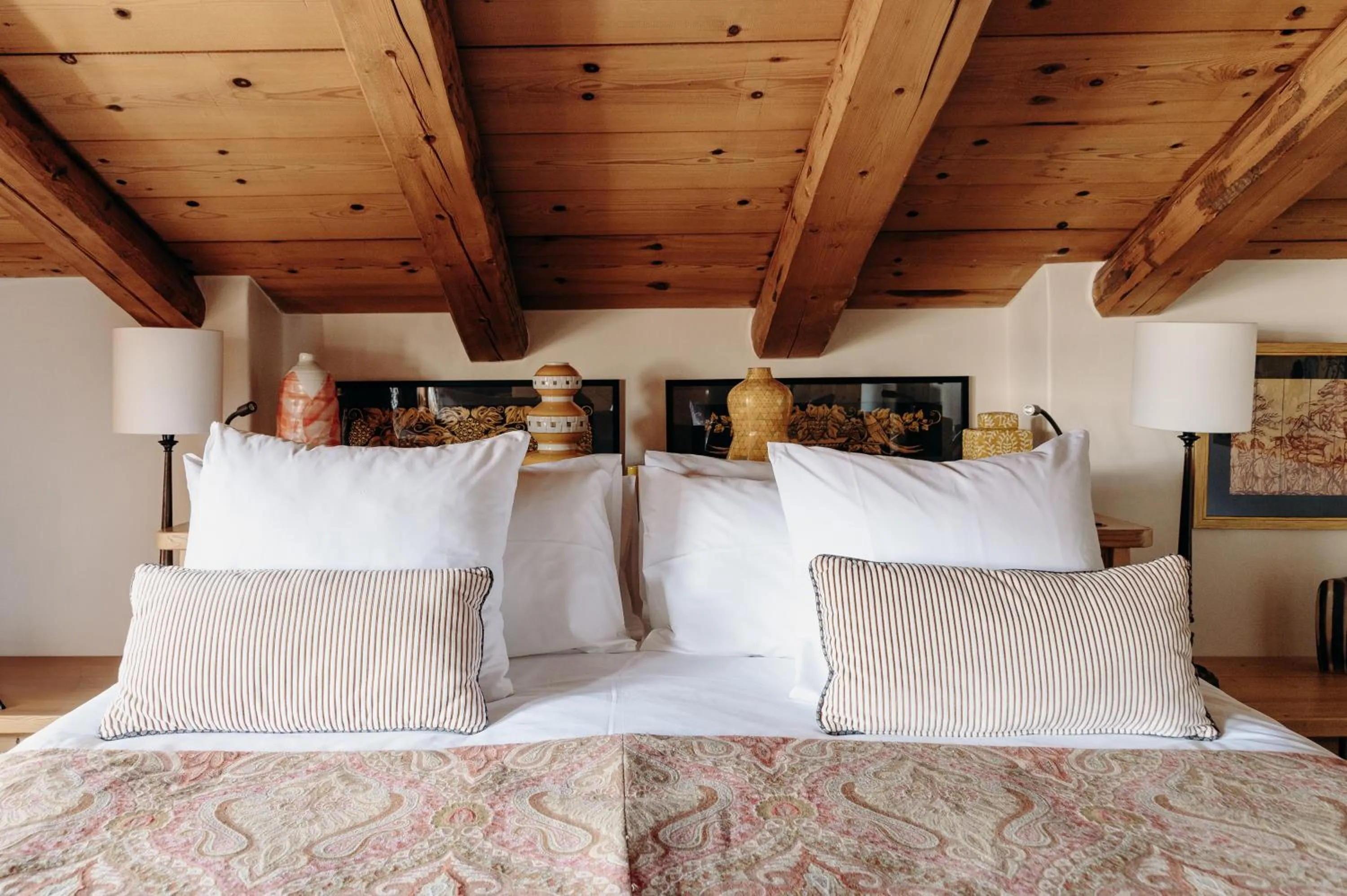 Bed in Les Chalets du Mont d'Arbois & Spa, Megève