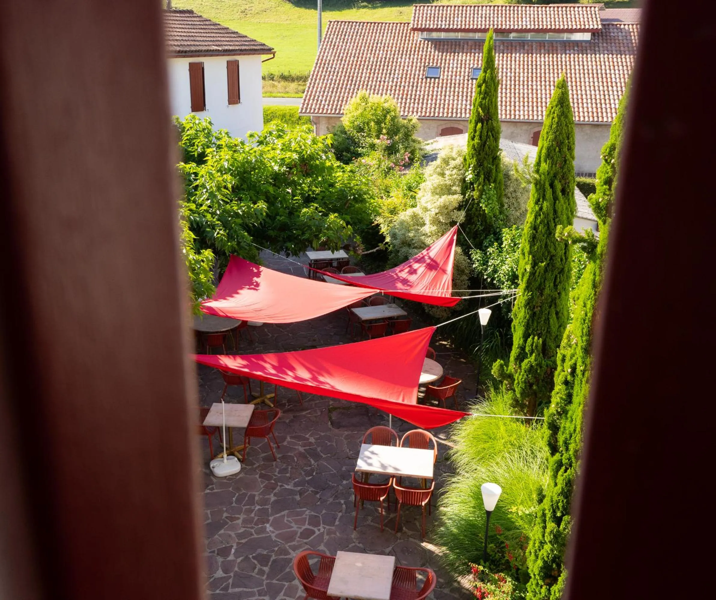 Patio in Hôtel Juantorena