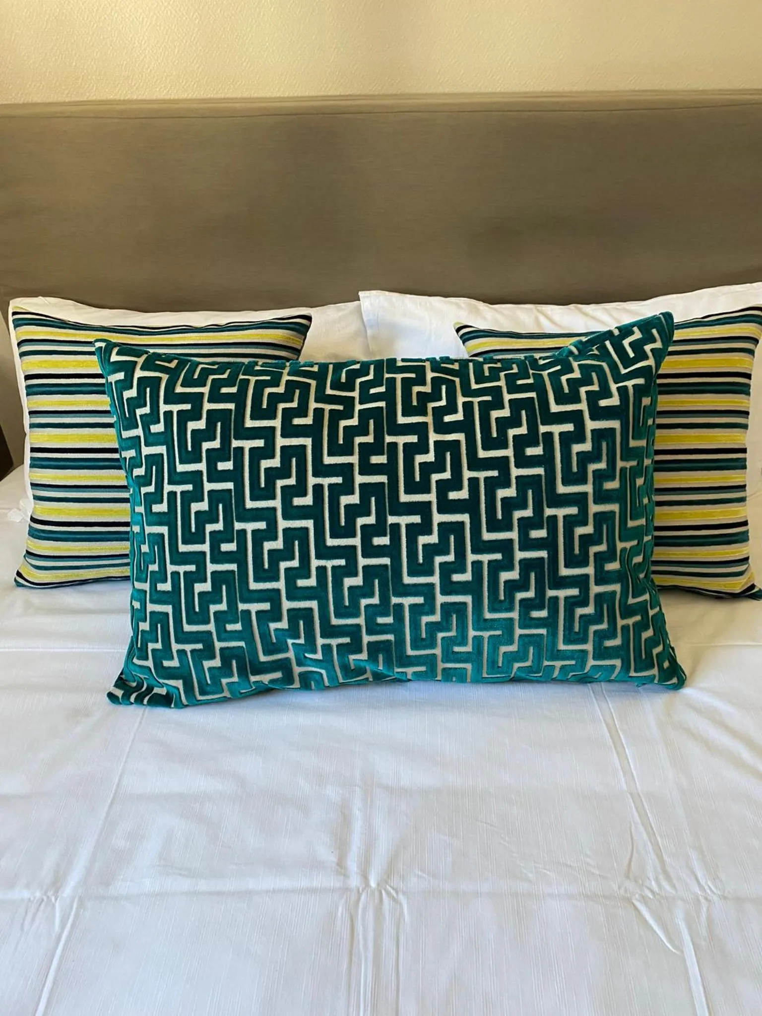 Bedroom in Hôtel Juantorena