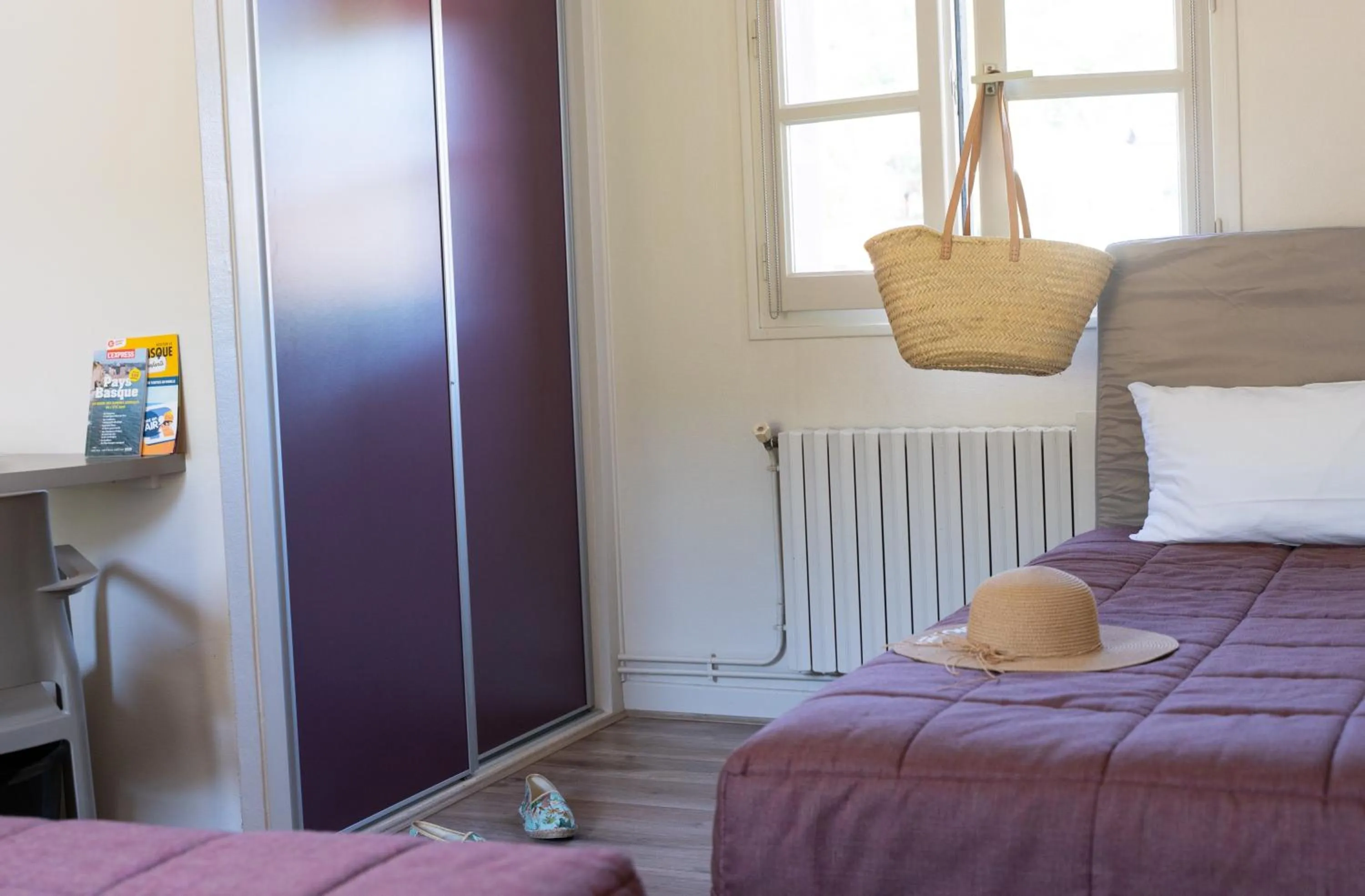 Bed in Hôtel Juantorena