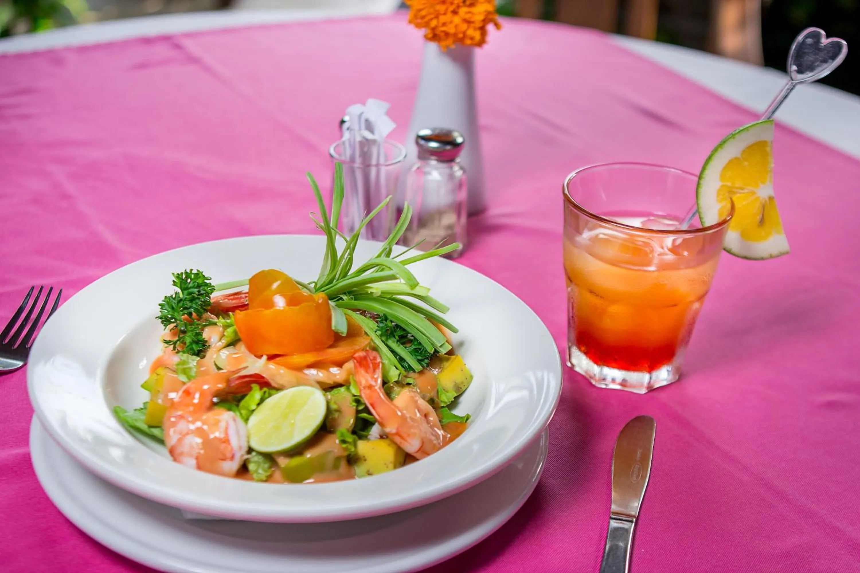 Restaurant/places to eat in Tamukami Hotel