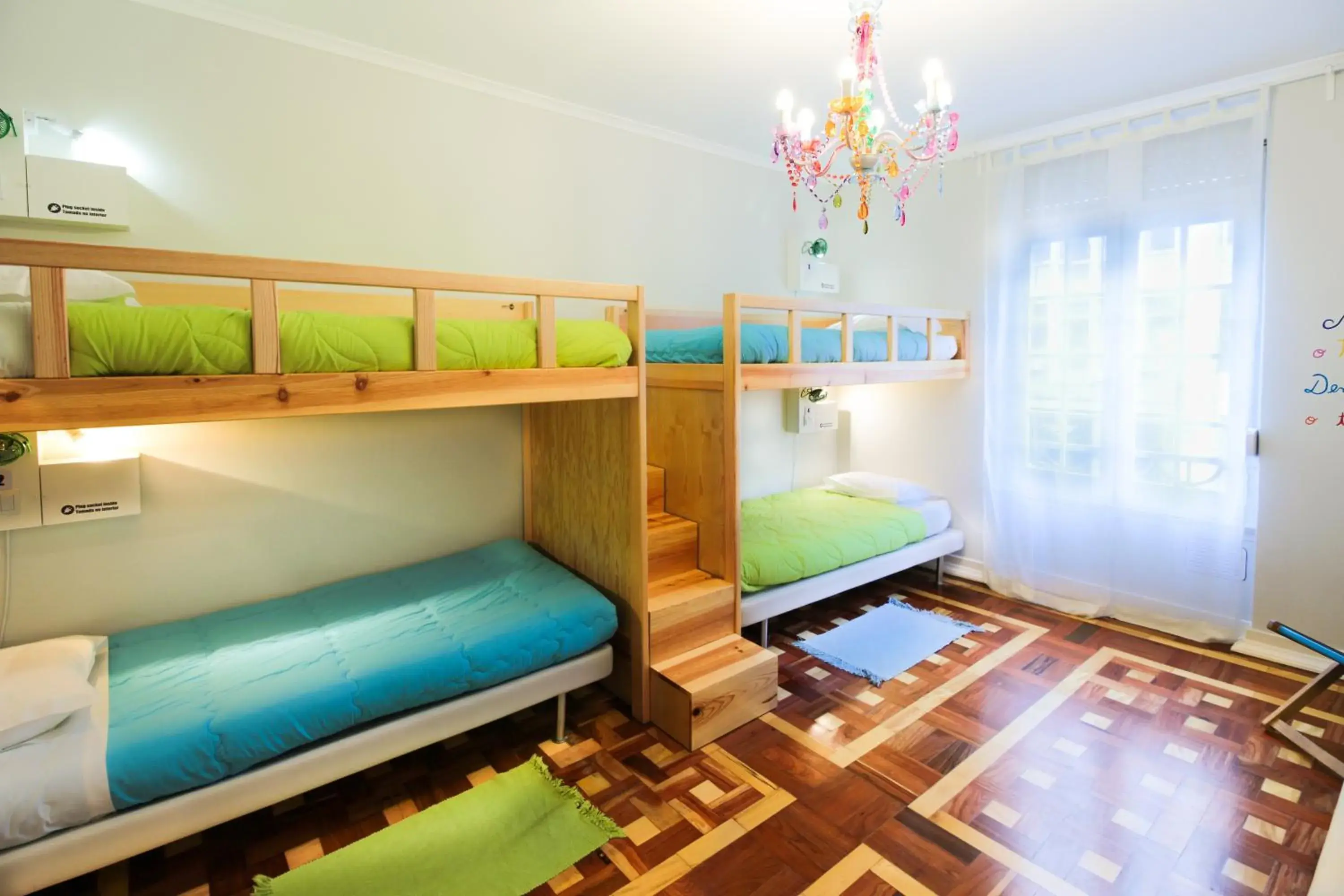 Bed in 4-Bed Female Dormitory Room in Lisboa Central Hostel Bed in 4-Bed Female Dormitory Room in Lisboa Central Hostel