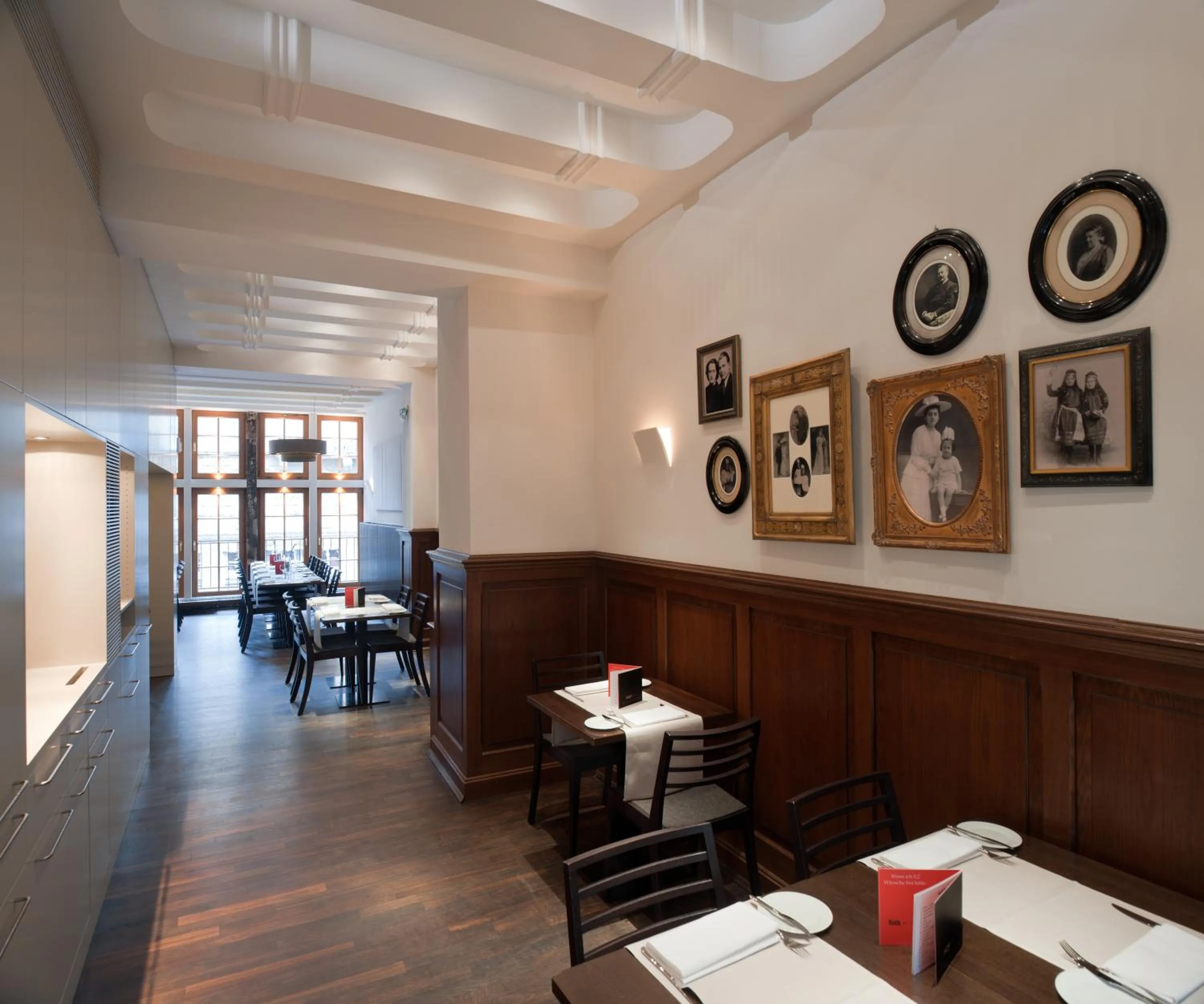 Restaurant/places to eat in Eden Hotel Früh am Dom