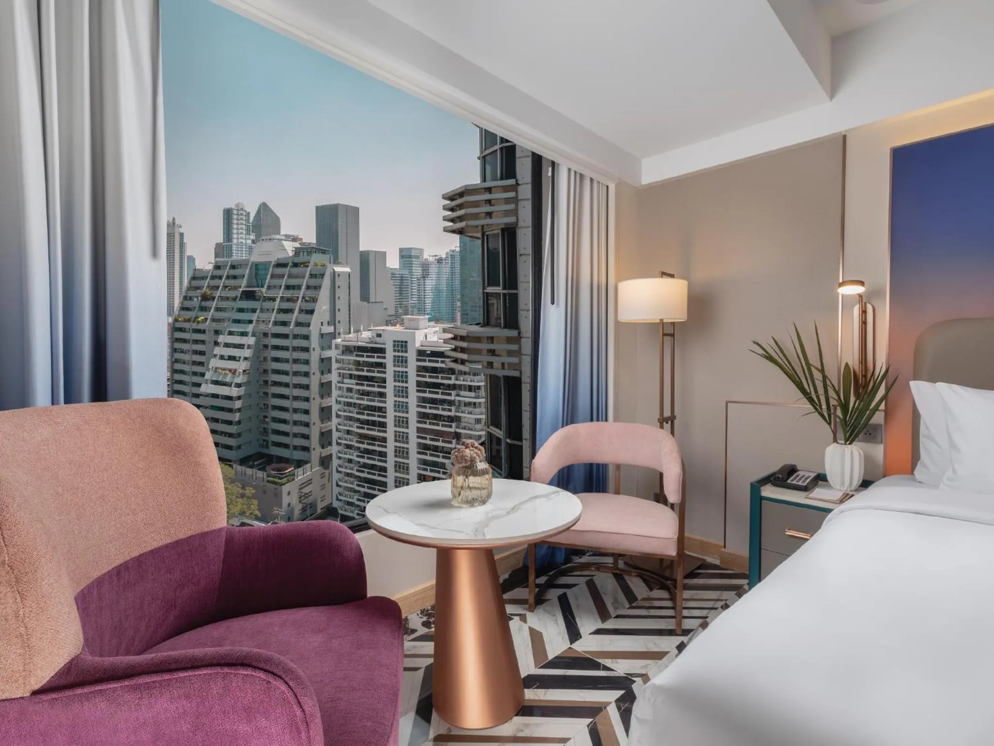 Bed in Pipa Hotel Bangkok Sukhumvit 11