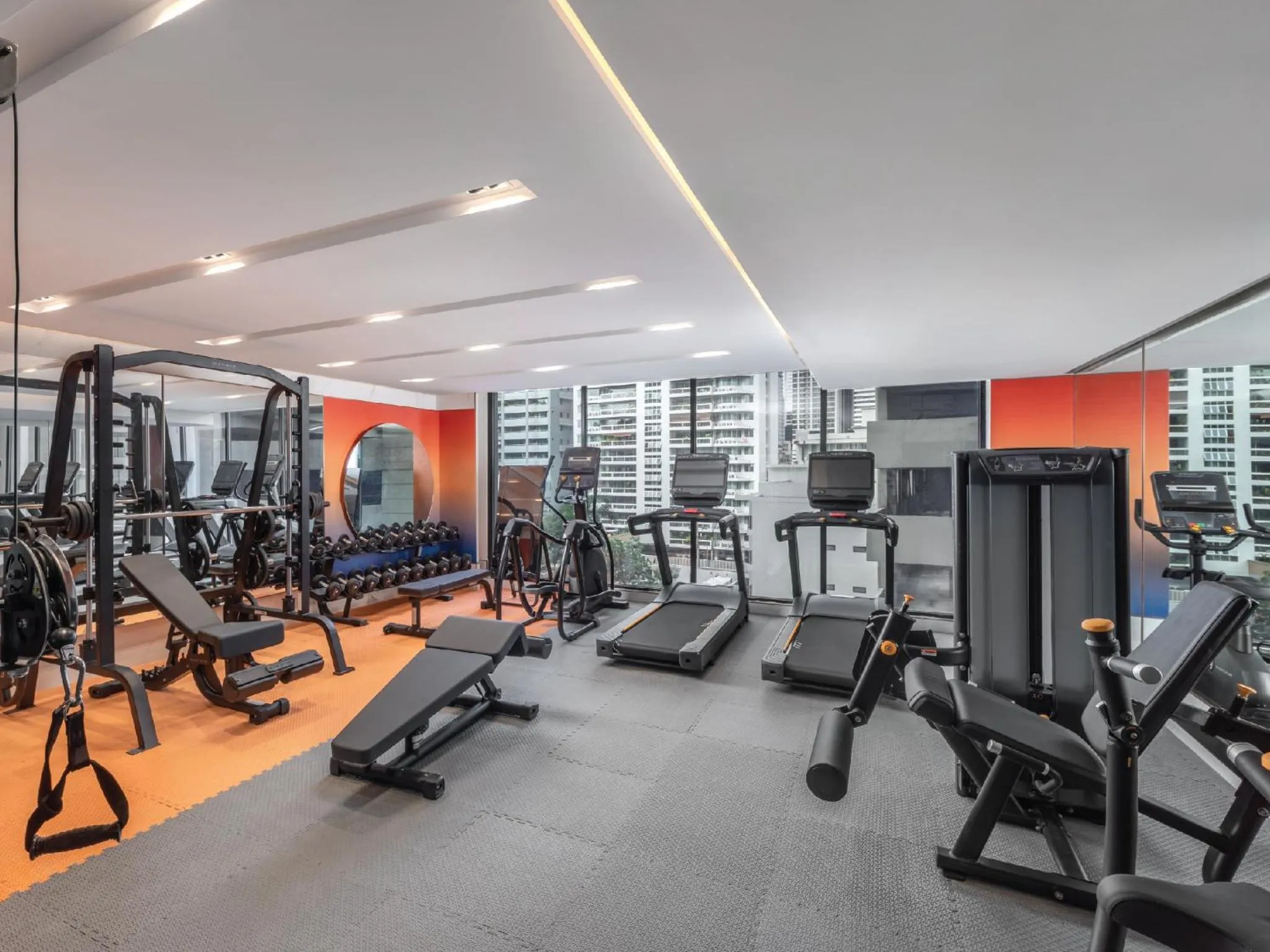 Fitness centre/facilities in Pipa Hotel Bangkok Sukhumvit 11