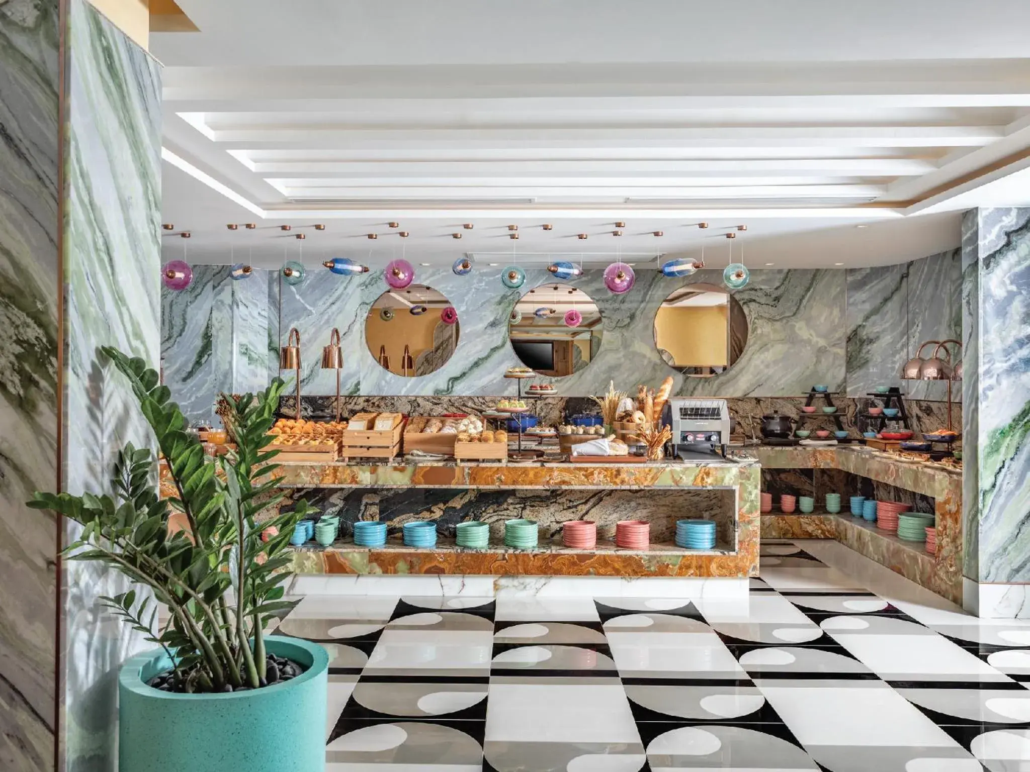 Restaurant/places to eat in Pipa Hotel Bangkok Sukhumvit 11 Restaurant/places to eat in Pipa Hotel Bangkok Sukhumvit 11