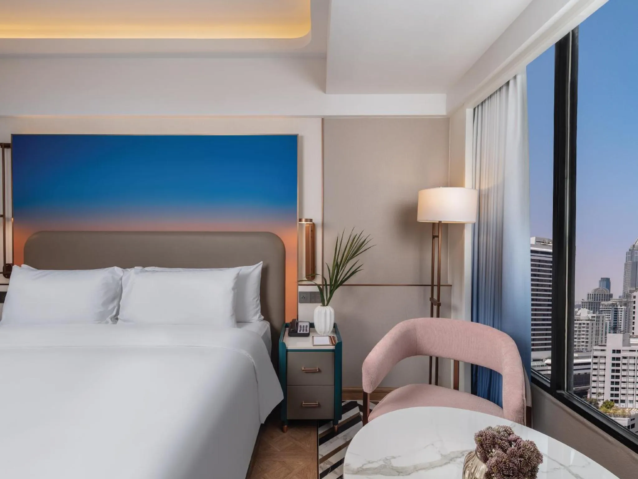 Bed in Pipa Hotel Bangkok Sukhumvit 11