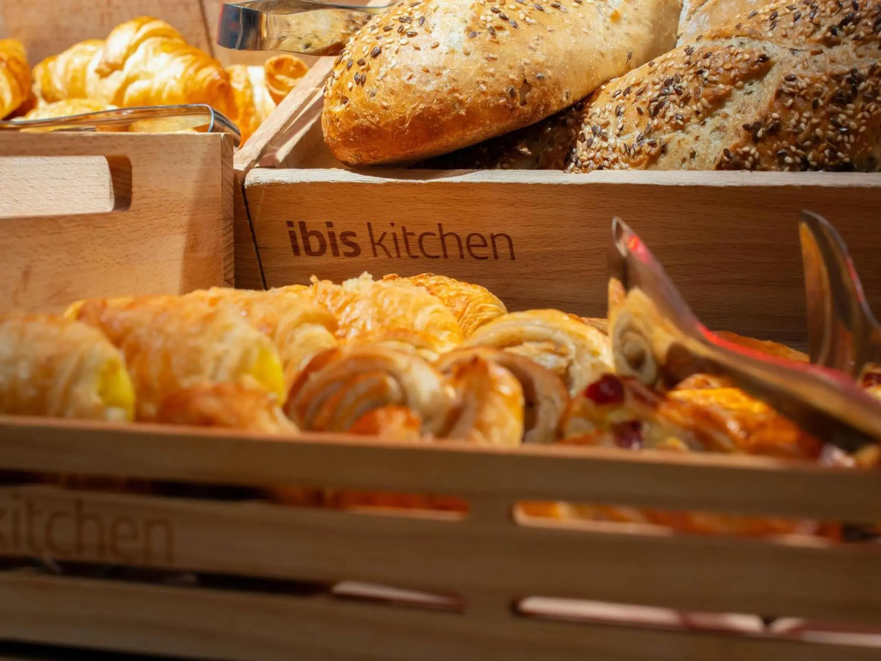 Breakfast in ibis Epernay Centre Ville Breakfast in ibis Epernay Centre Ville