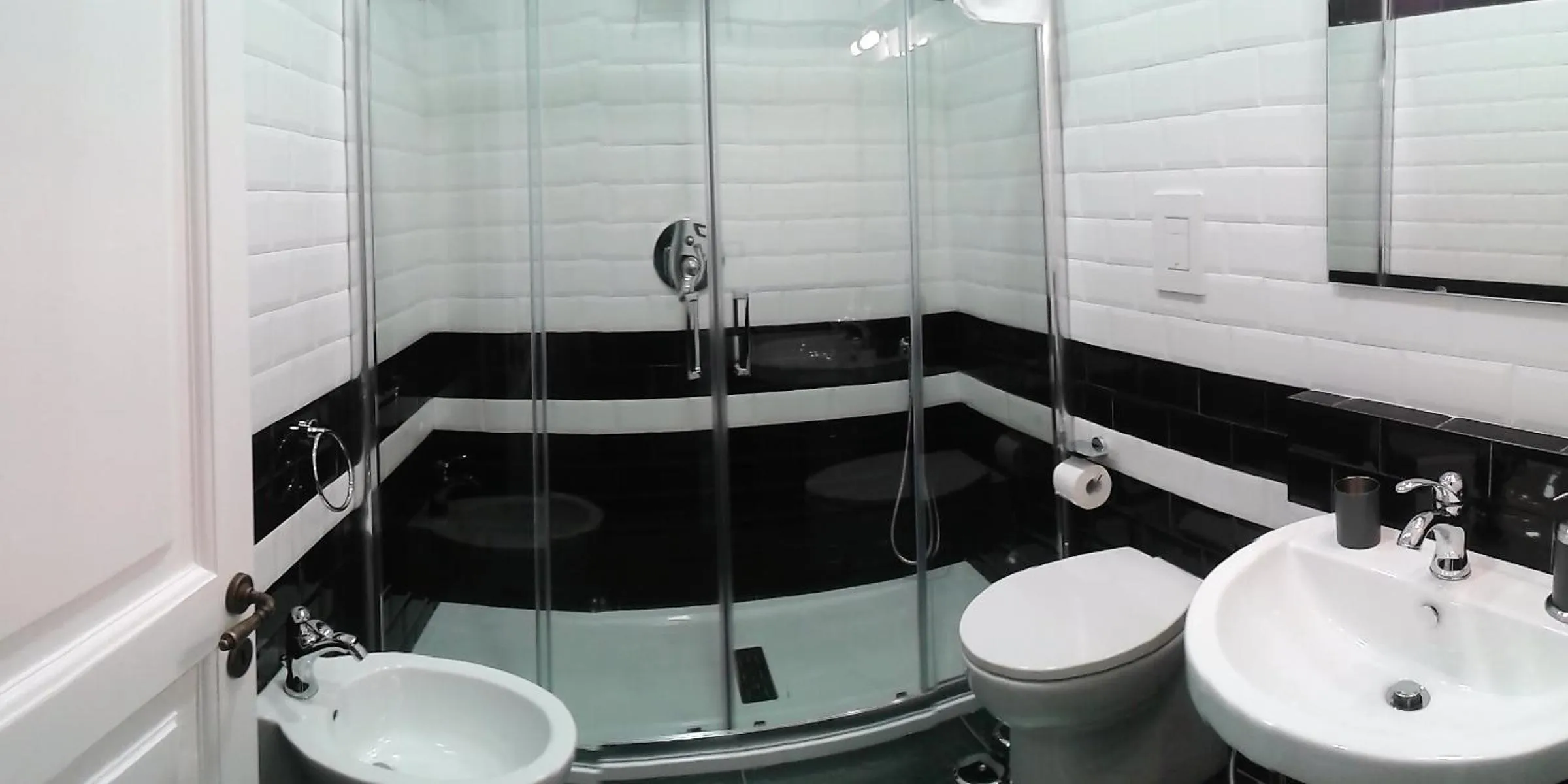 Bathroom in Primo Posto