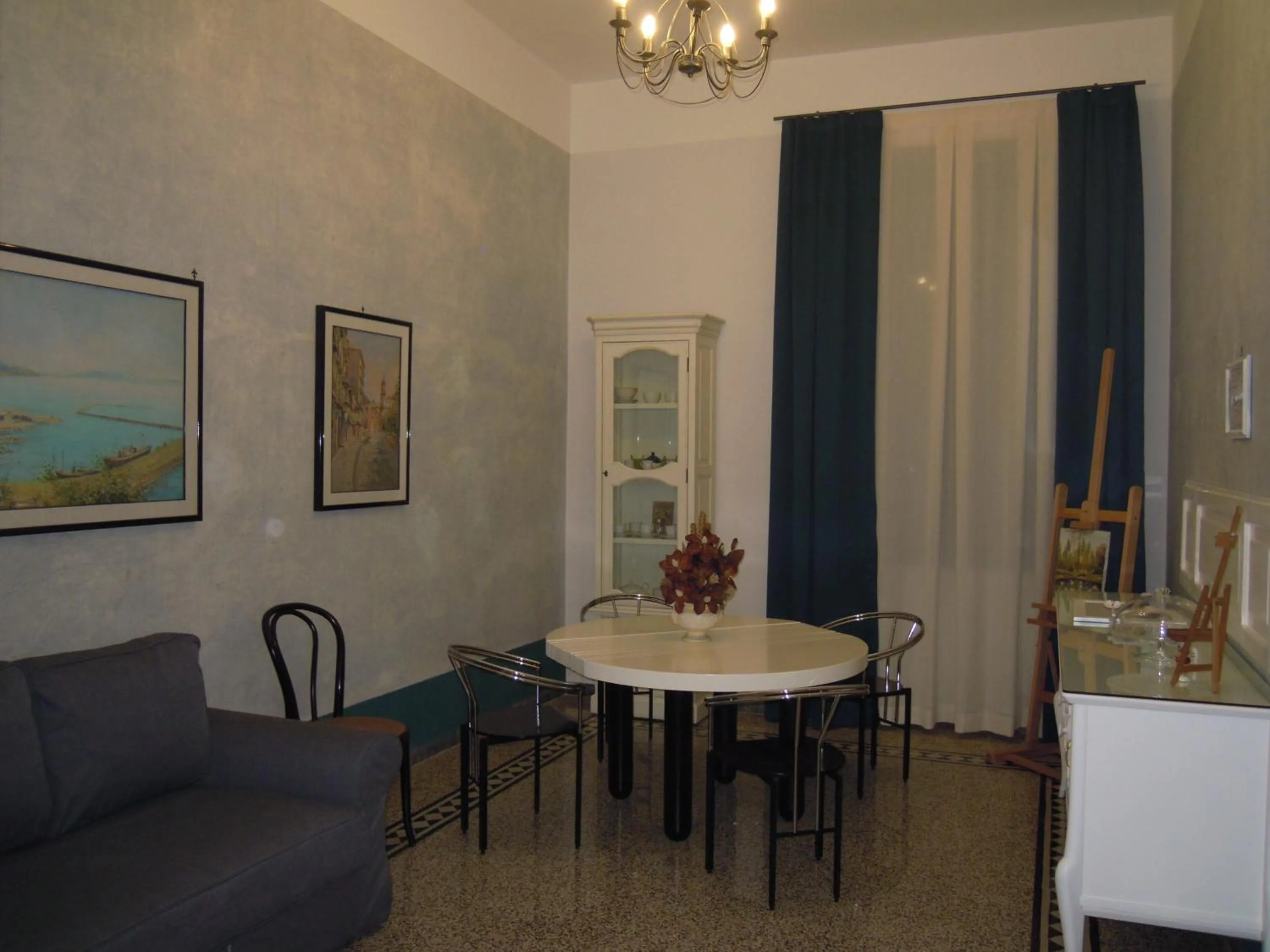 Business facilities in Primo Posto