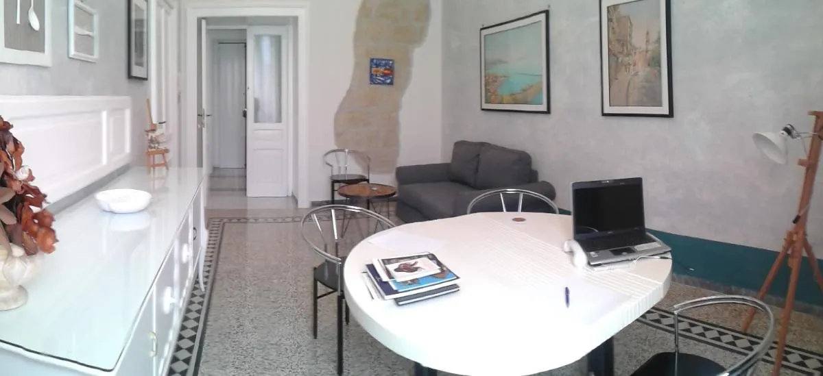 Business facilities in Primo Posto