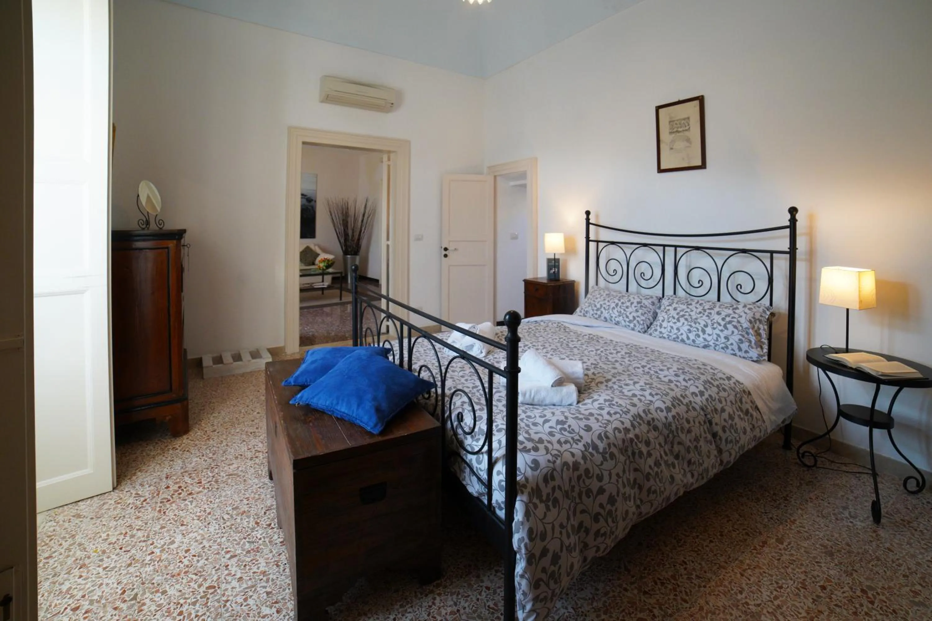 Bed in Baroque Modica