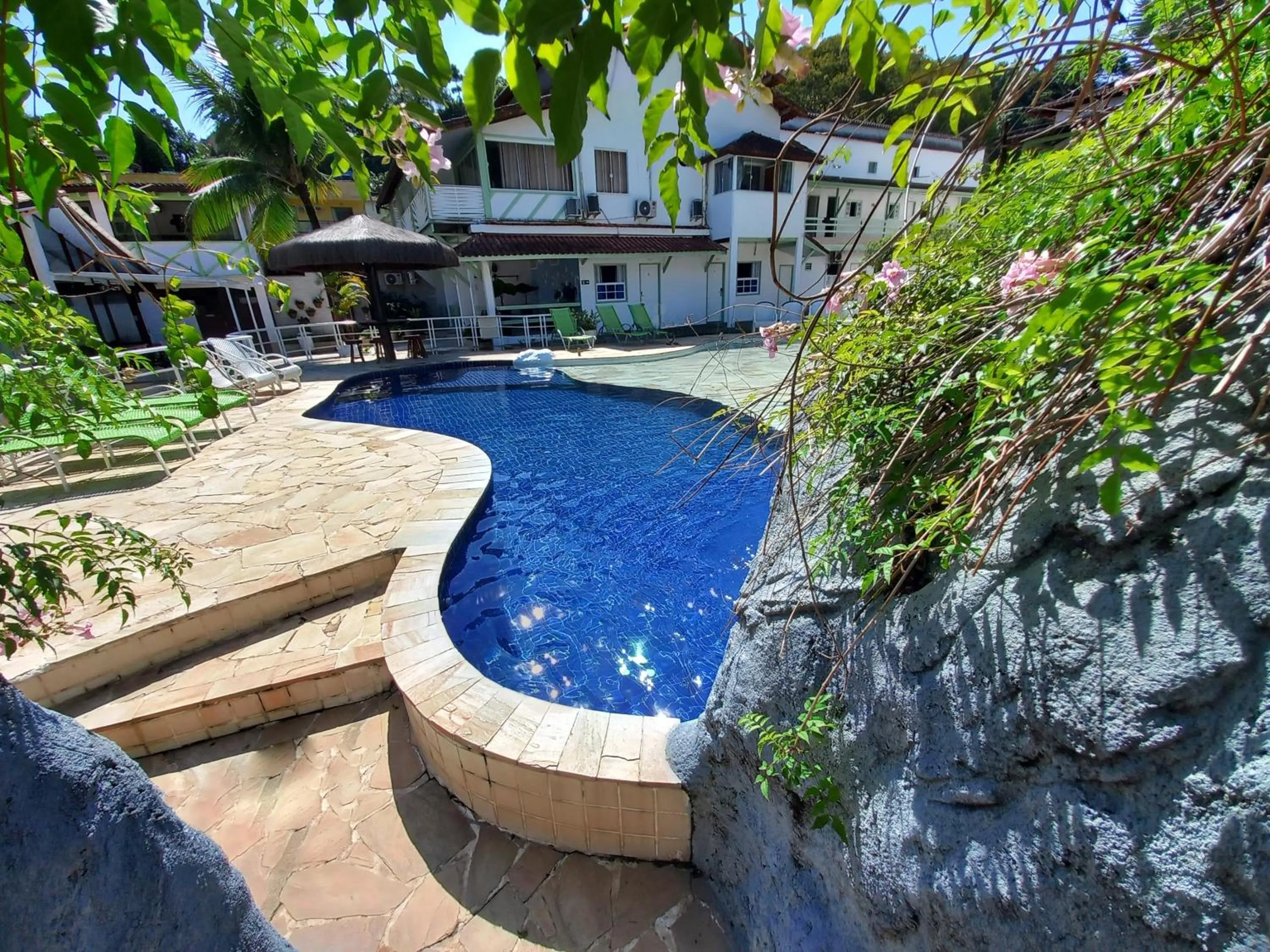 Swimming pool in Pousada Daleste