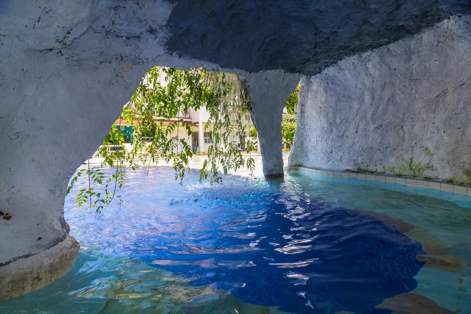 Swimming pool in Pousada Daleste