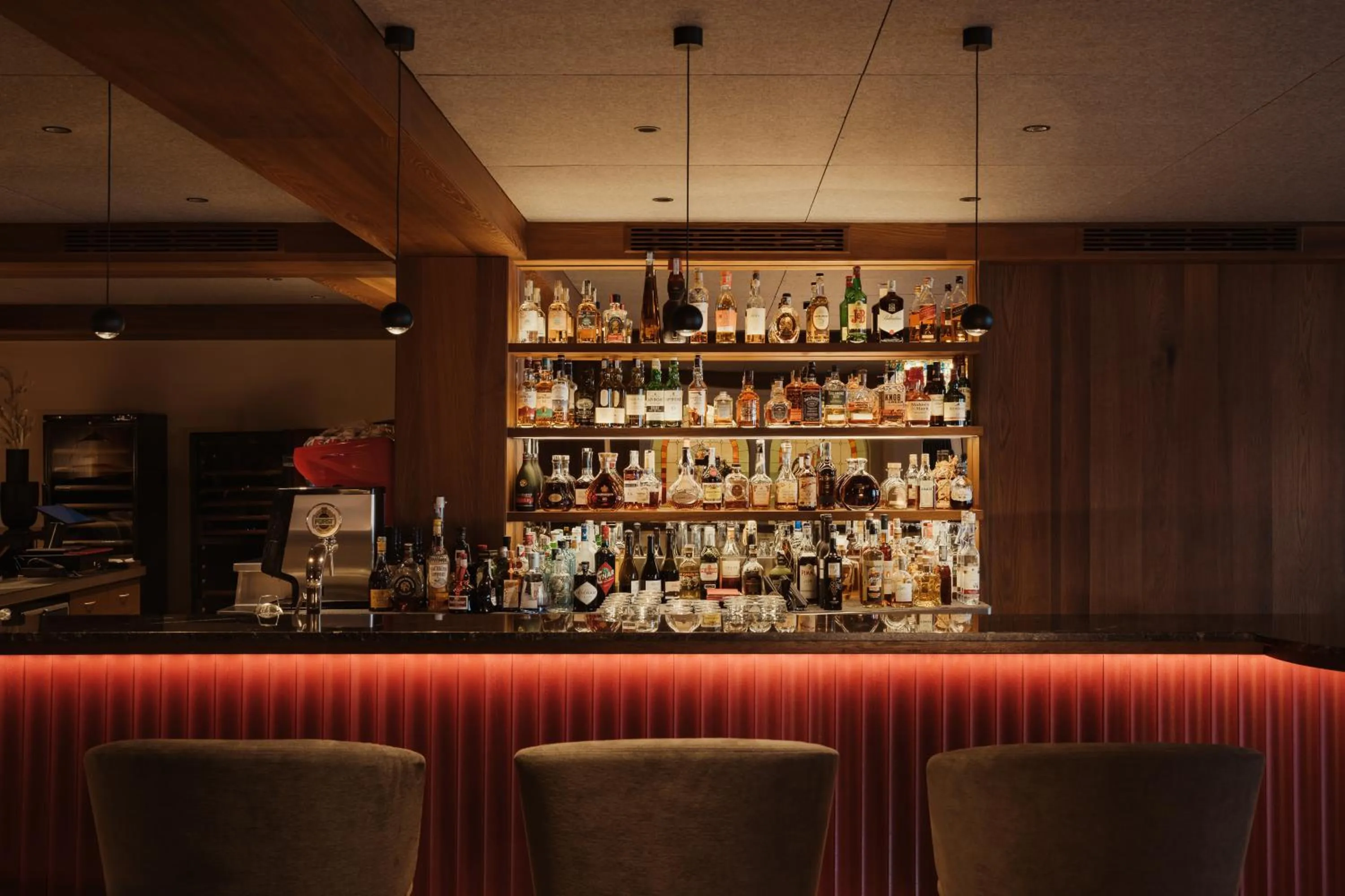 The Oswald Grand Hotel