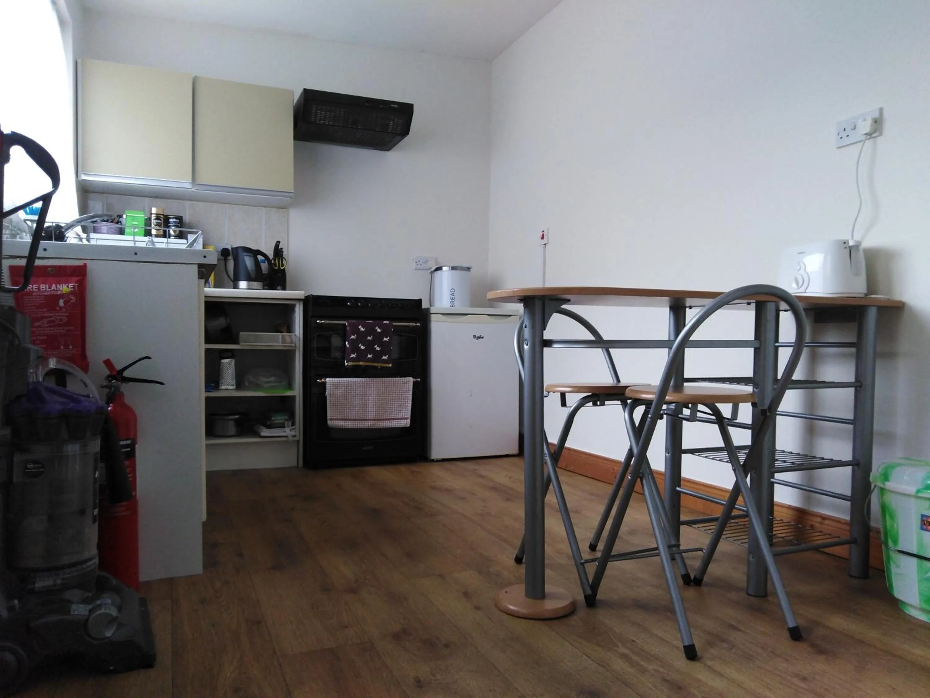 Kitchen or kitchenette in Shalom