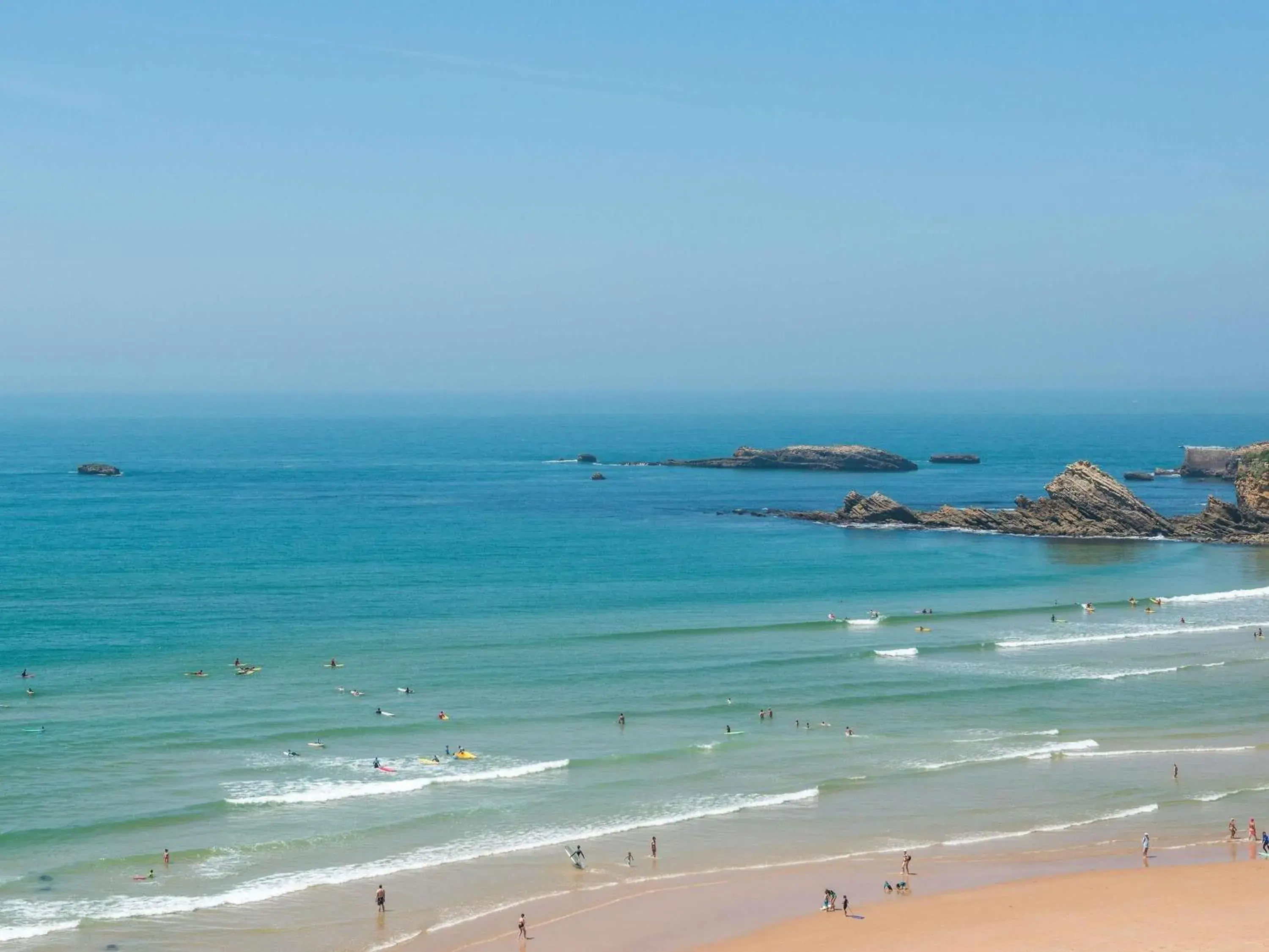 Property building in Ibis Irun Property building in Ibis Irun