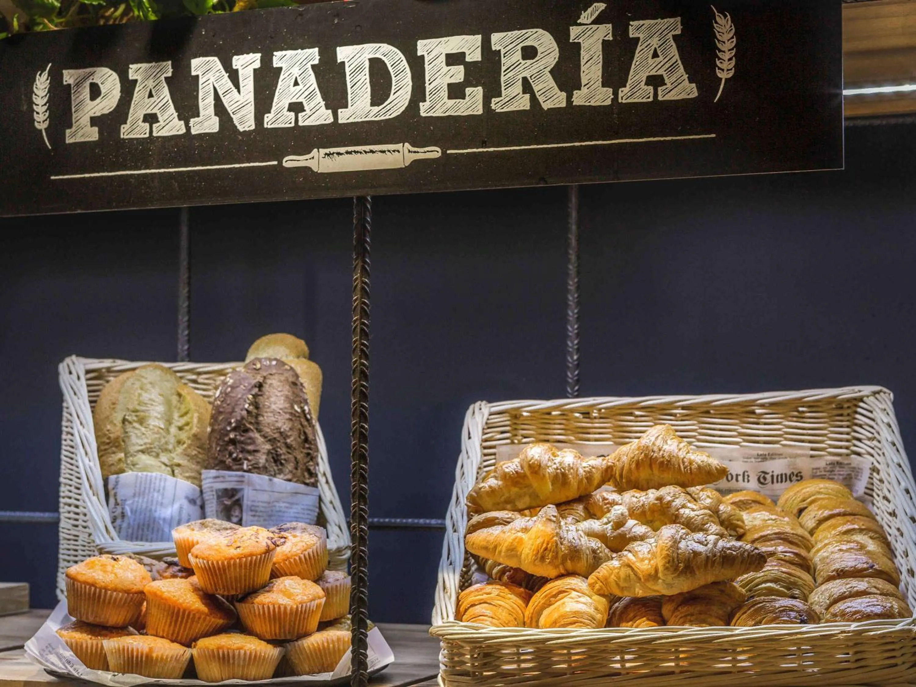 Restaurant/places to eat in Ibis Irun