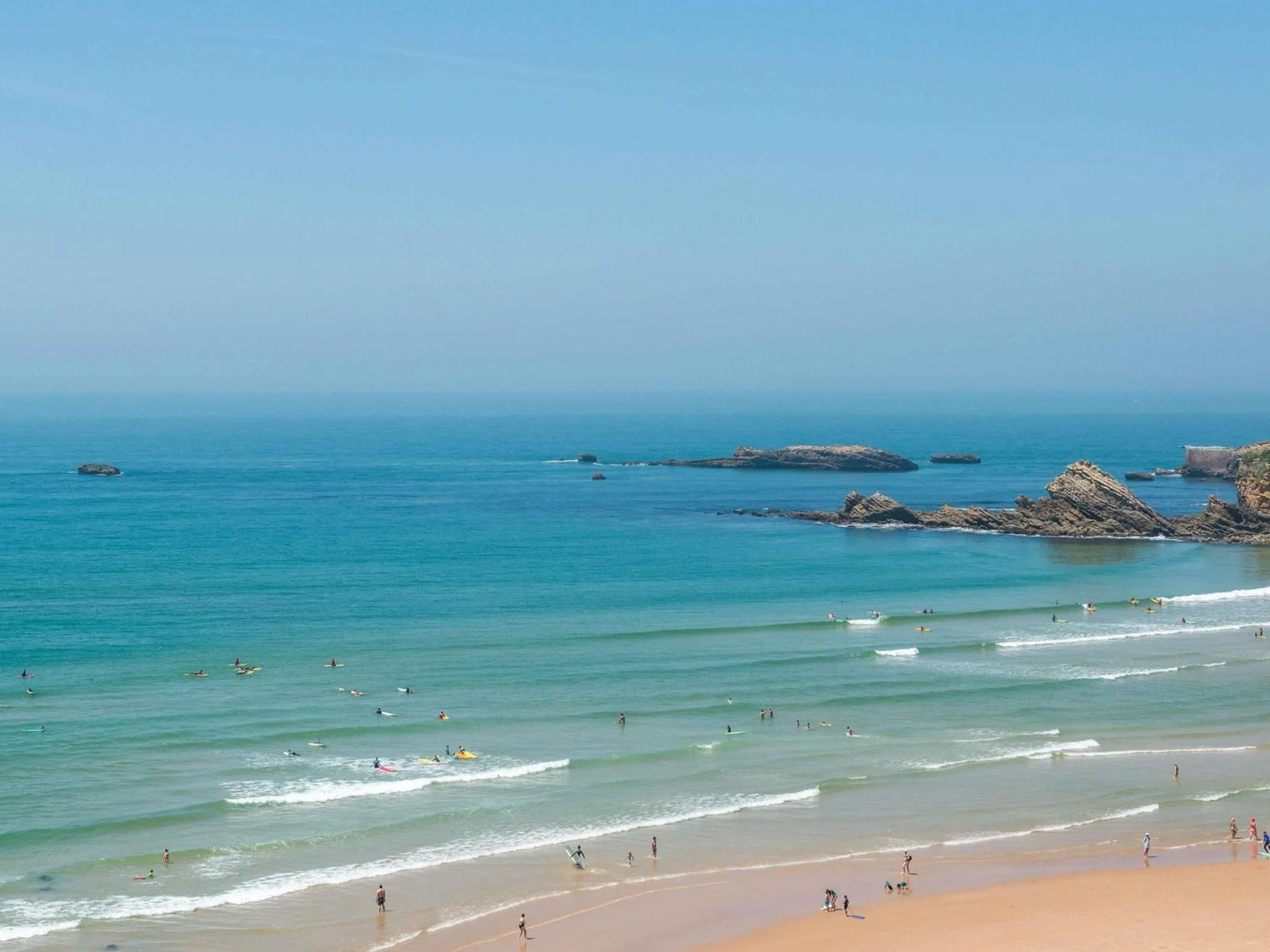 Property building in Ibis Irun