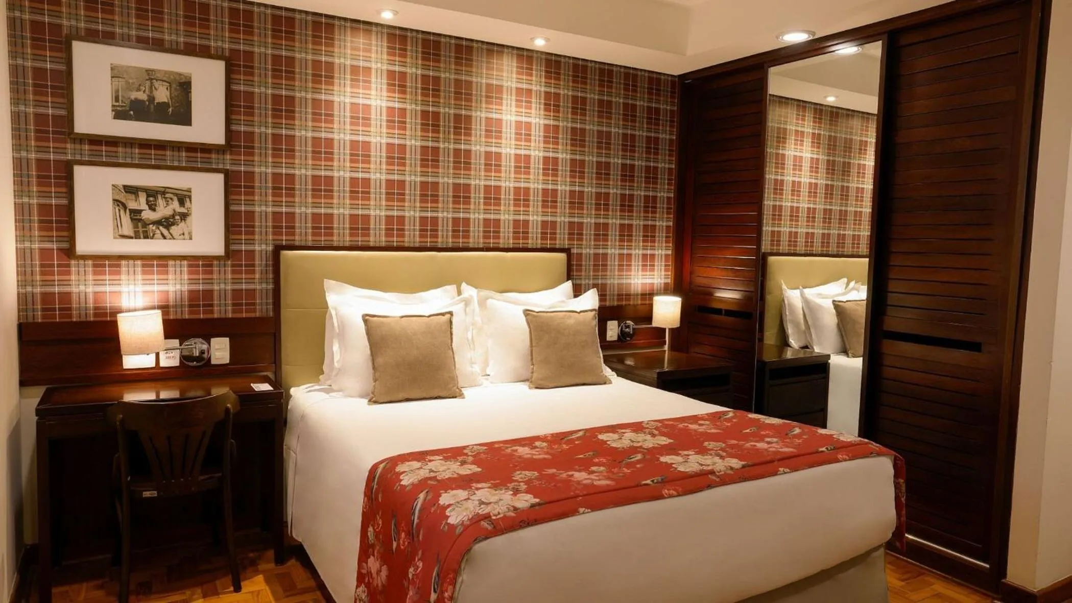 Bedroom, Bed in Hotel Vila Inglesa