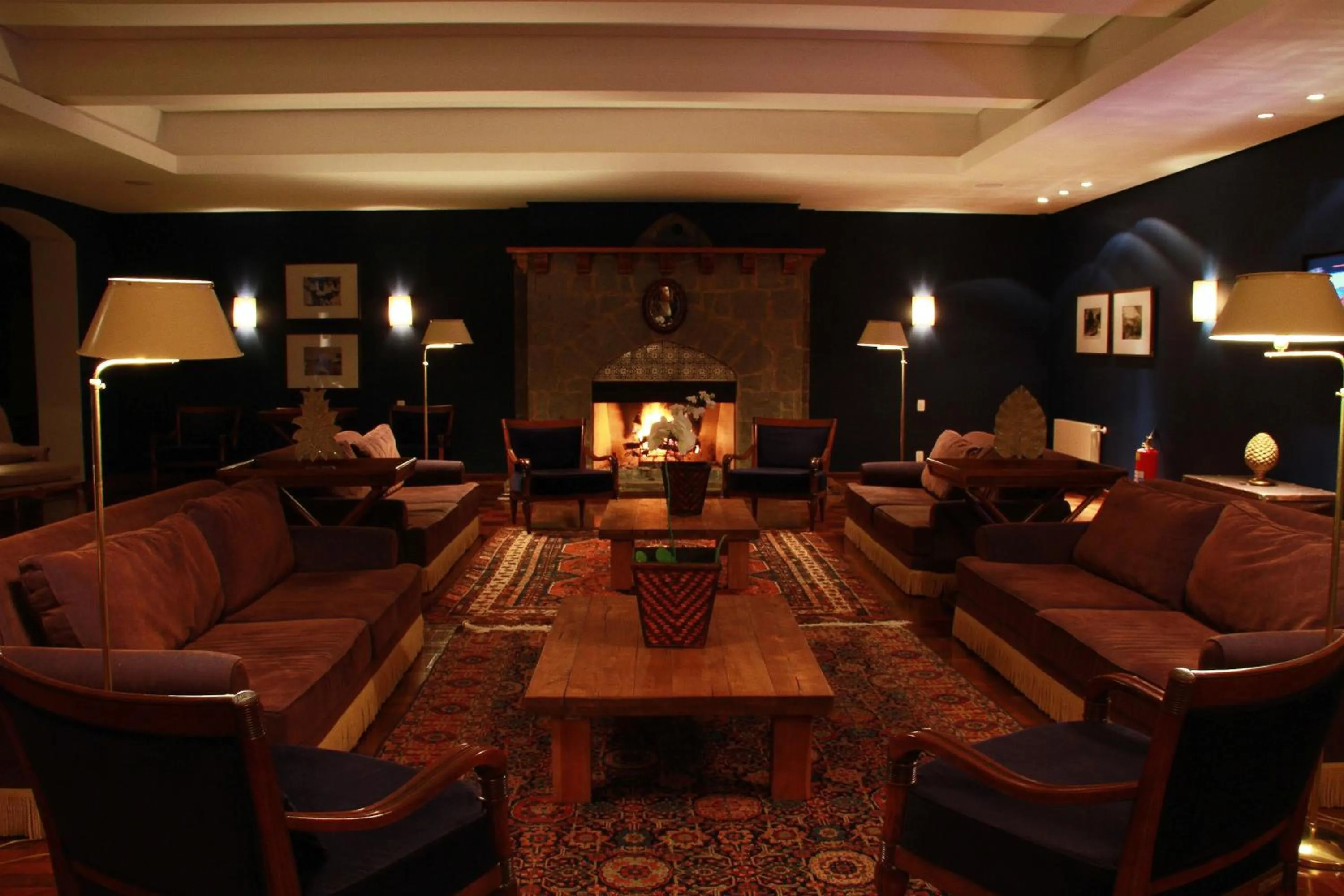 Communal lounge/ TV room in Hotel Vila Inglesa