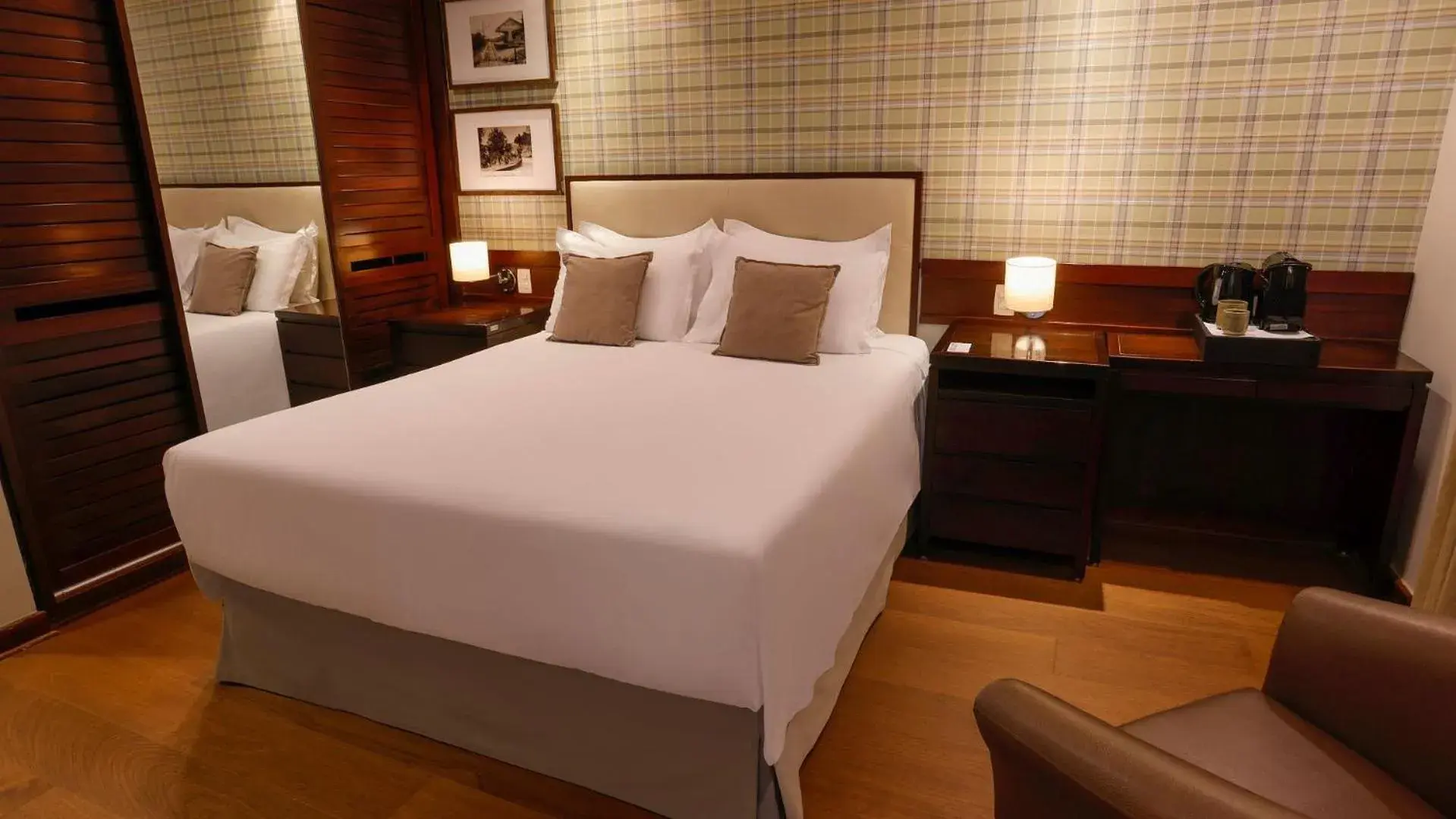 Bedroom, Bed in Hotel Vila Inglesa Bedroom, Bed in Hotel Vila Inglesa