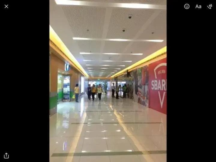 On-site shops in AED Manila Bay view at Green Residences On-site shops in AED Manila Bay view at Green Residences