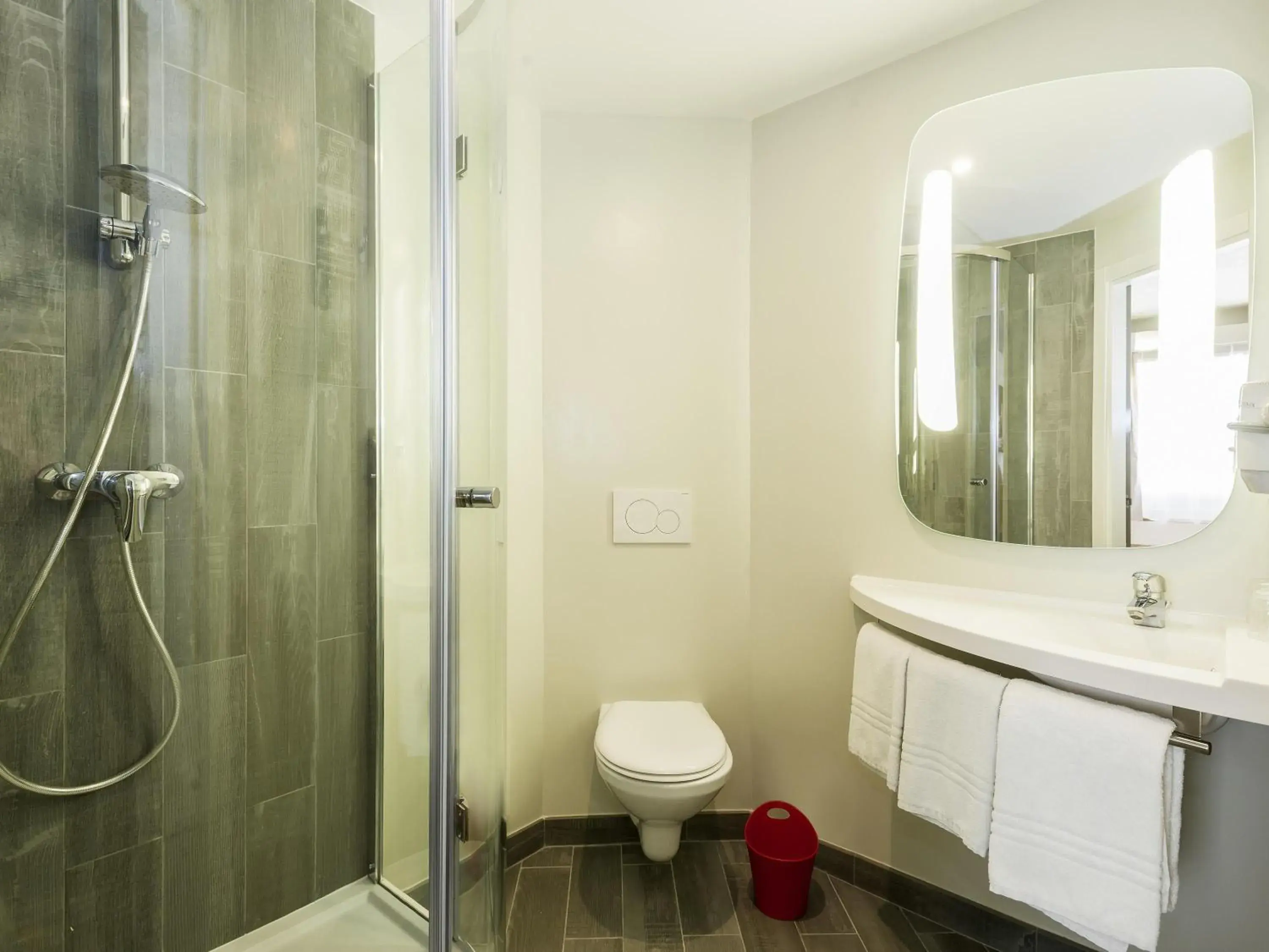 Bedroom in Ibis Granada Bedroom in Ibis Granada