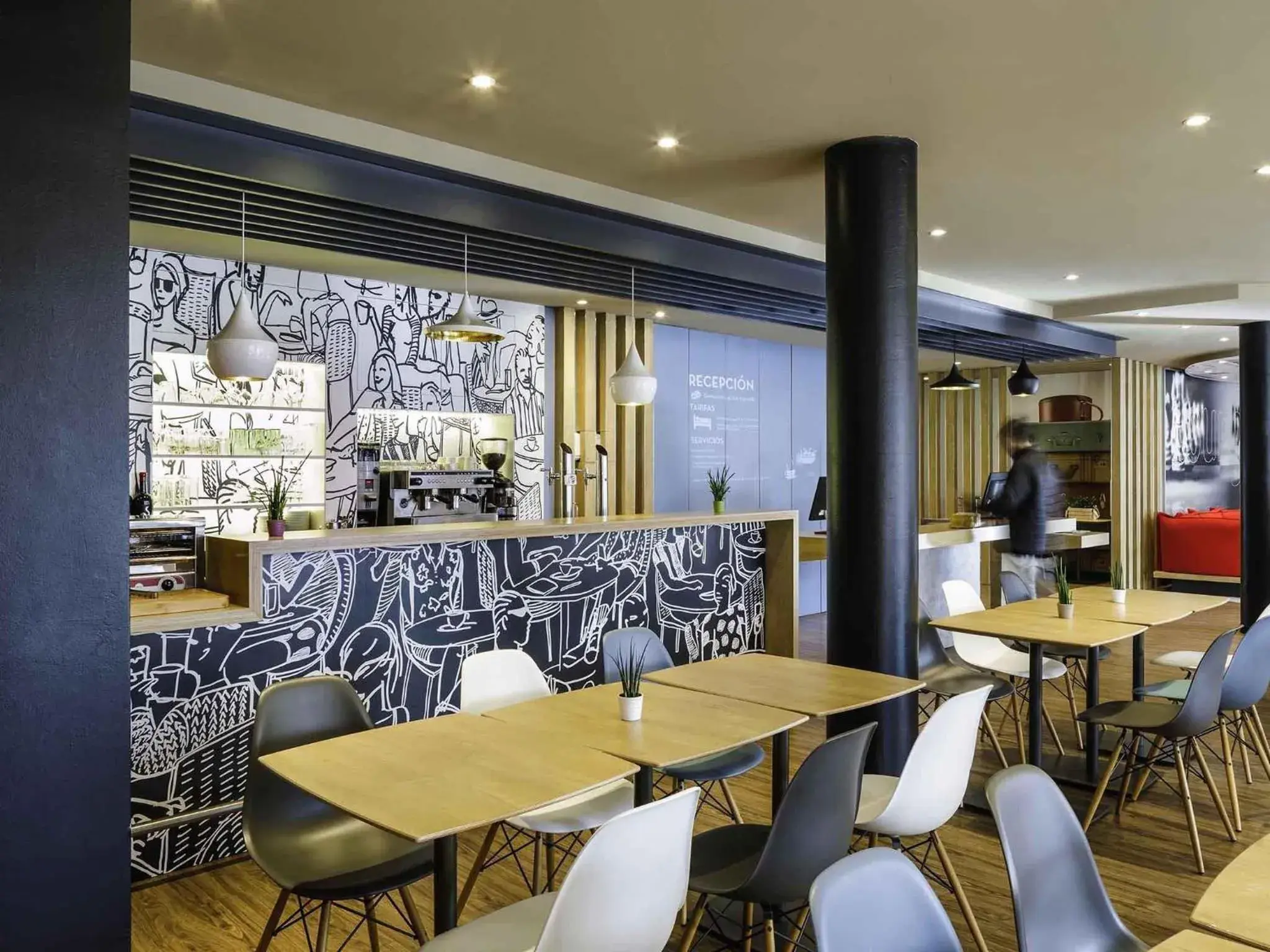 Restaurant/places to eat in Ibis Granada Restaurant/places to eat in Ibis Granada