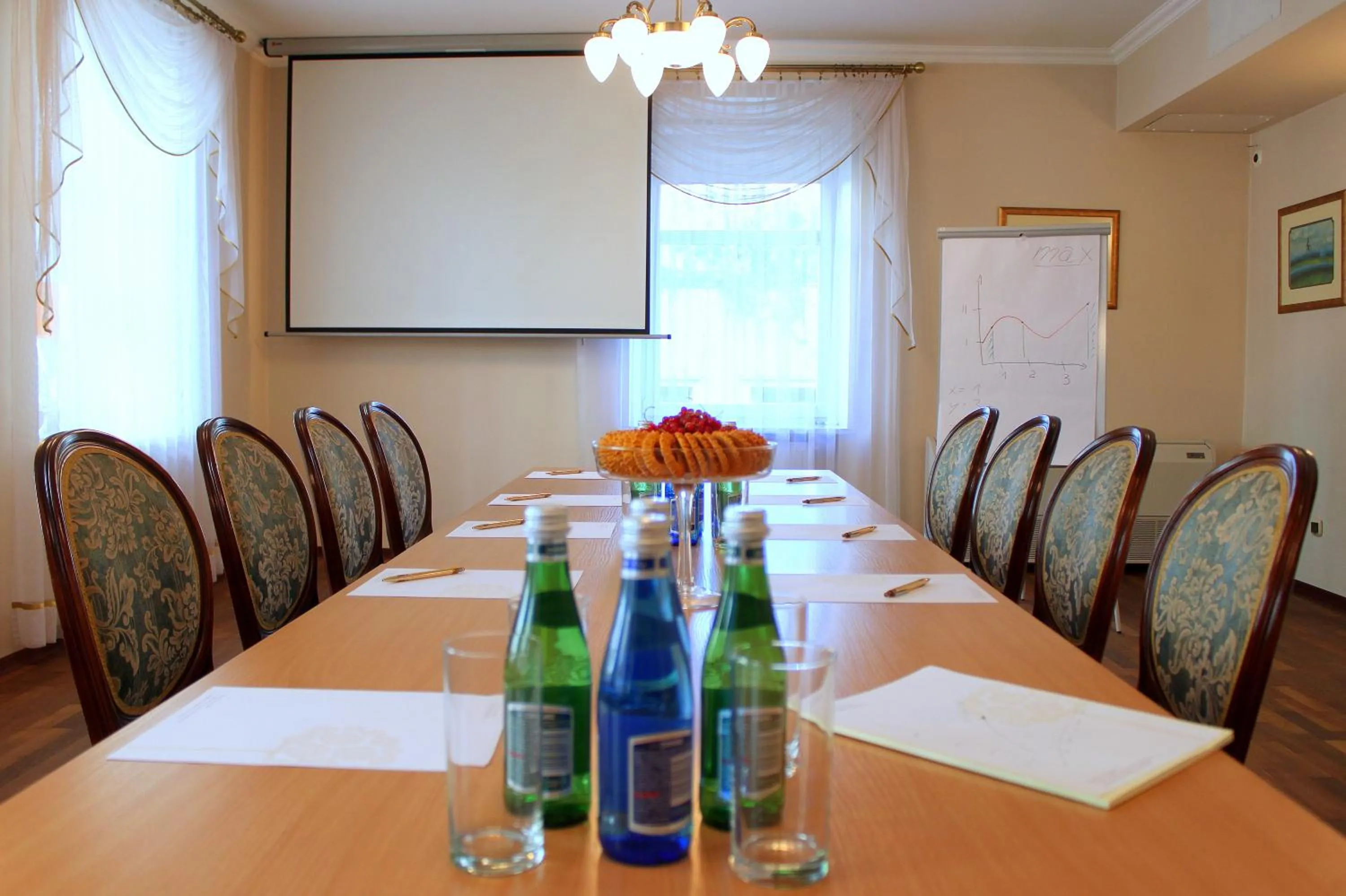 Logo/Certificate/Sign in Hotel Pod Złotą Różą