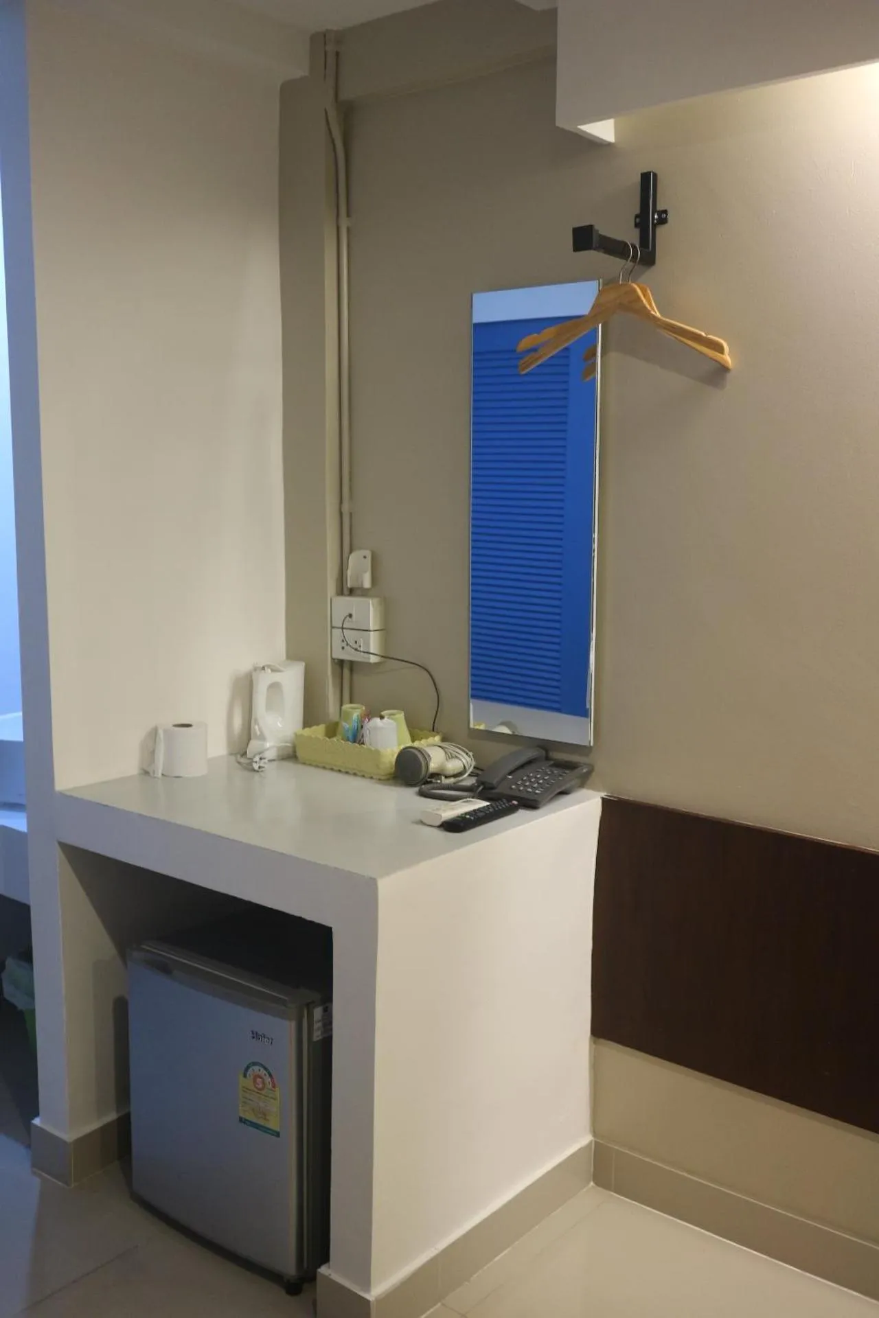 Coffee/tea facilities in L42 Hostel Suvarnabhumi Airport