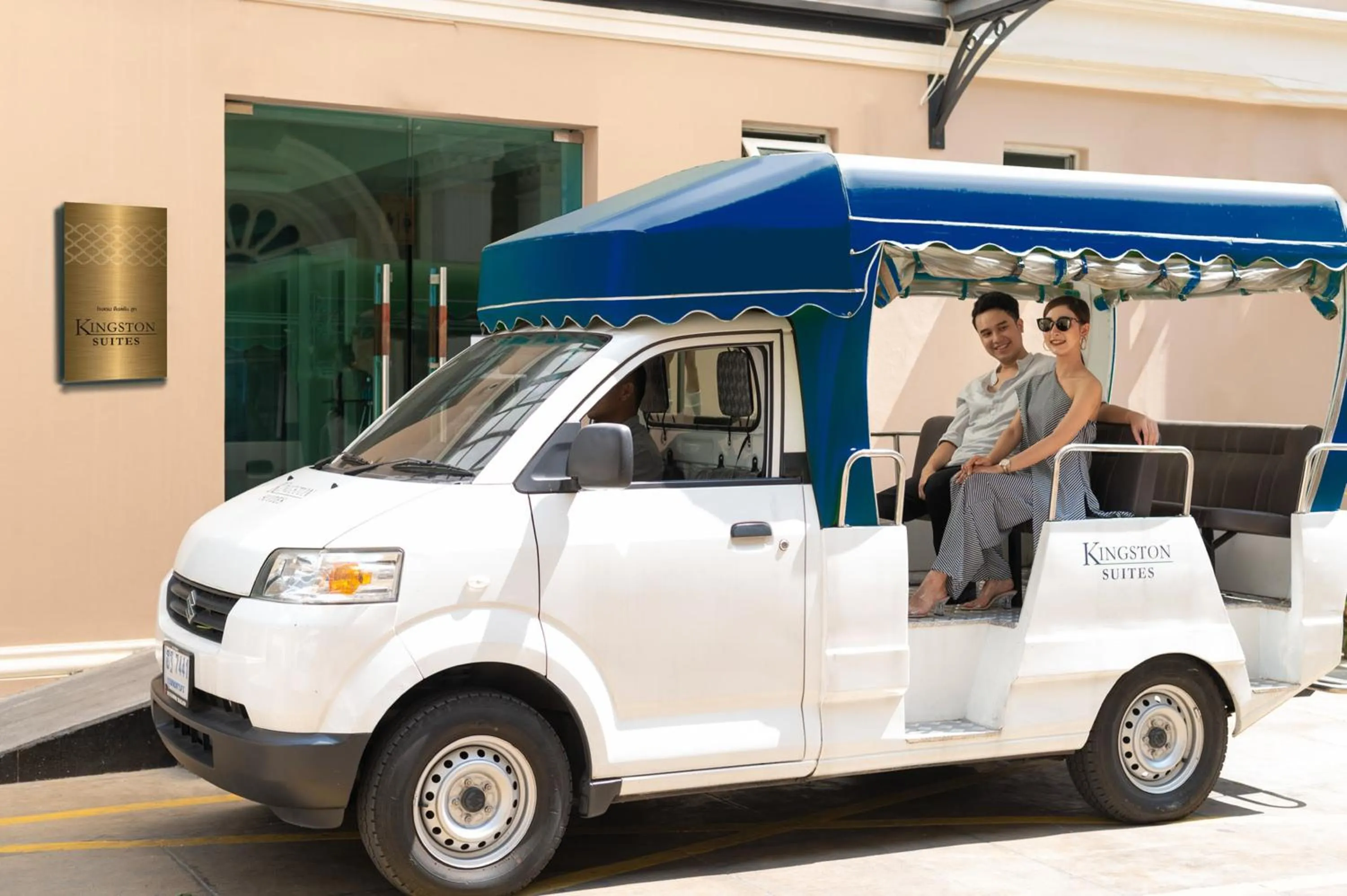 shuttle in Royal President Bangkok